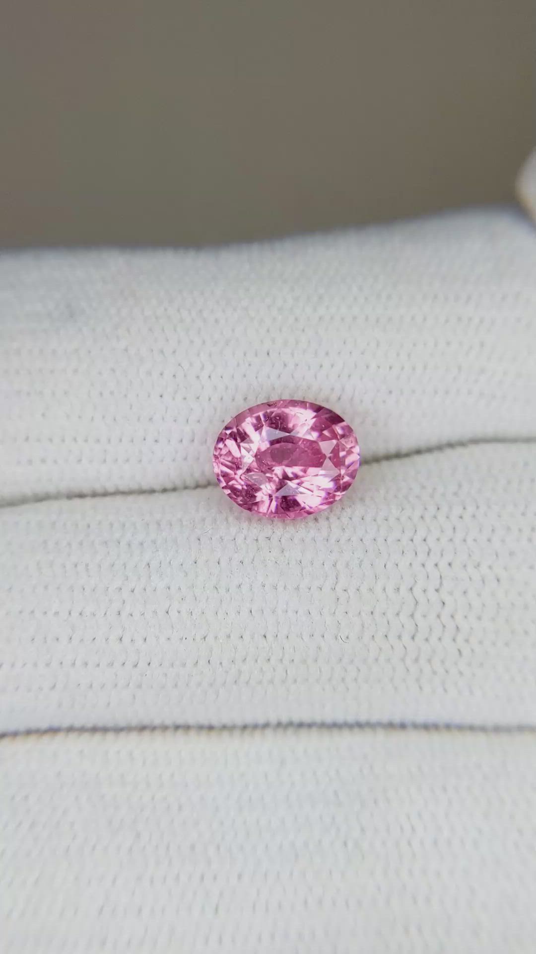 2.10 Ct. Pink Sapphire from Ceylon (Sri Lanka) Size Video