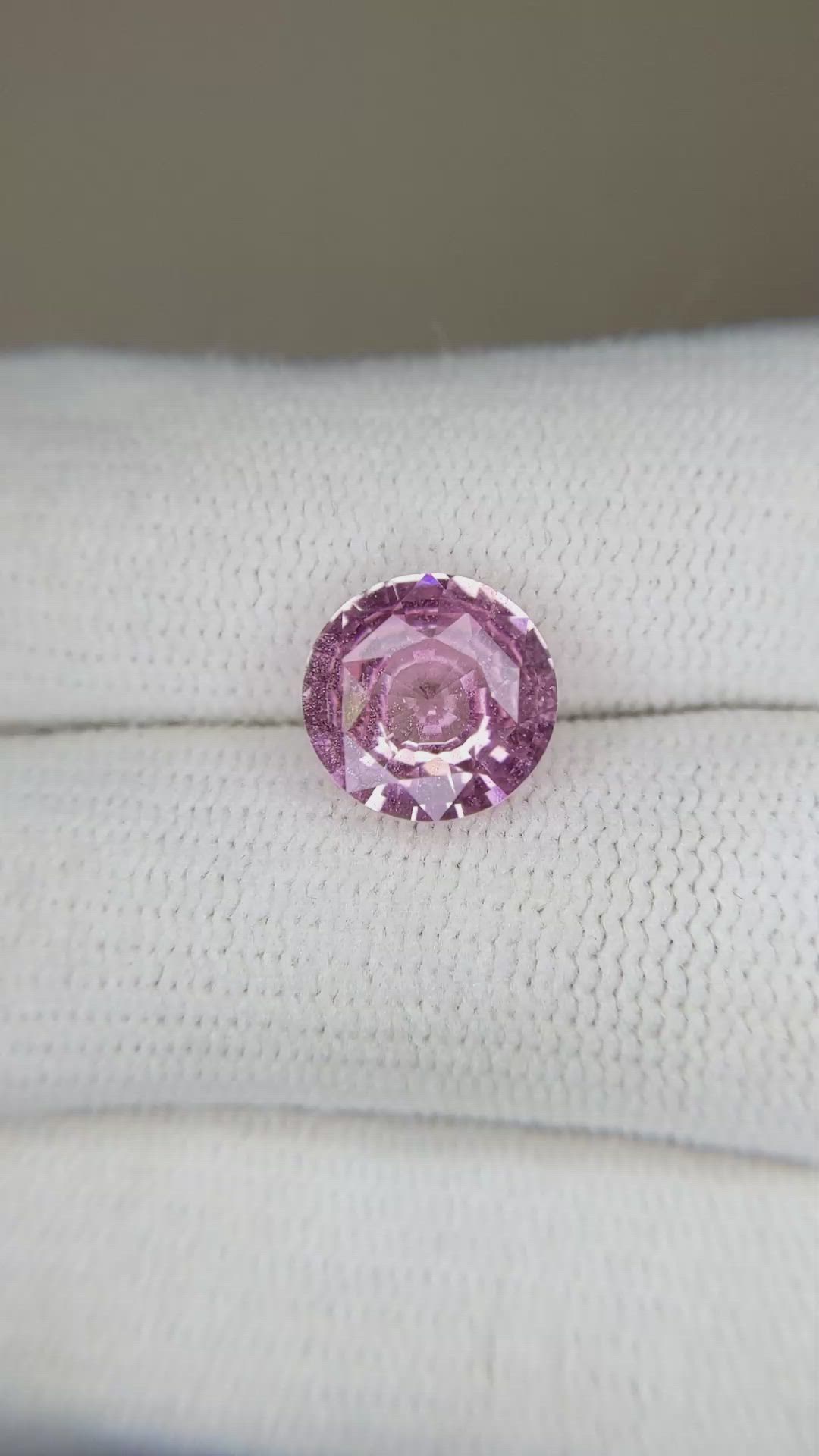 3.12 Ct. Pink Sapphire from Ceylon (Sri Lanka) Size Video