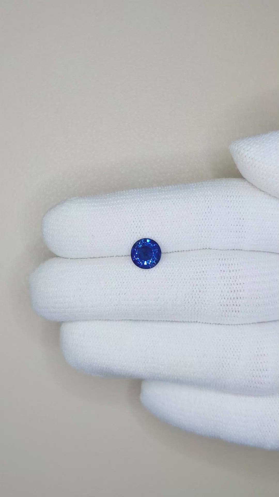 1.61 Ct. Blue Sapphire from Ceylon (Sri Lanka) Size Video