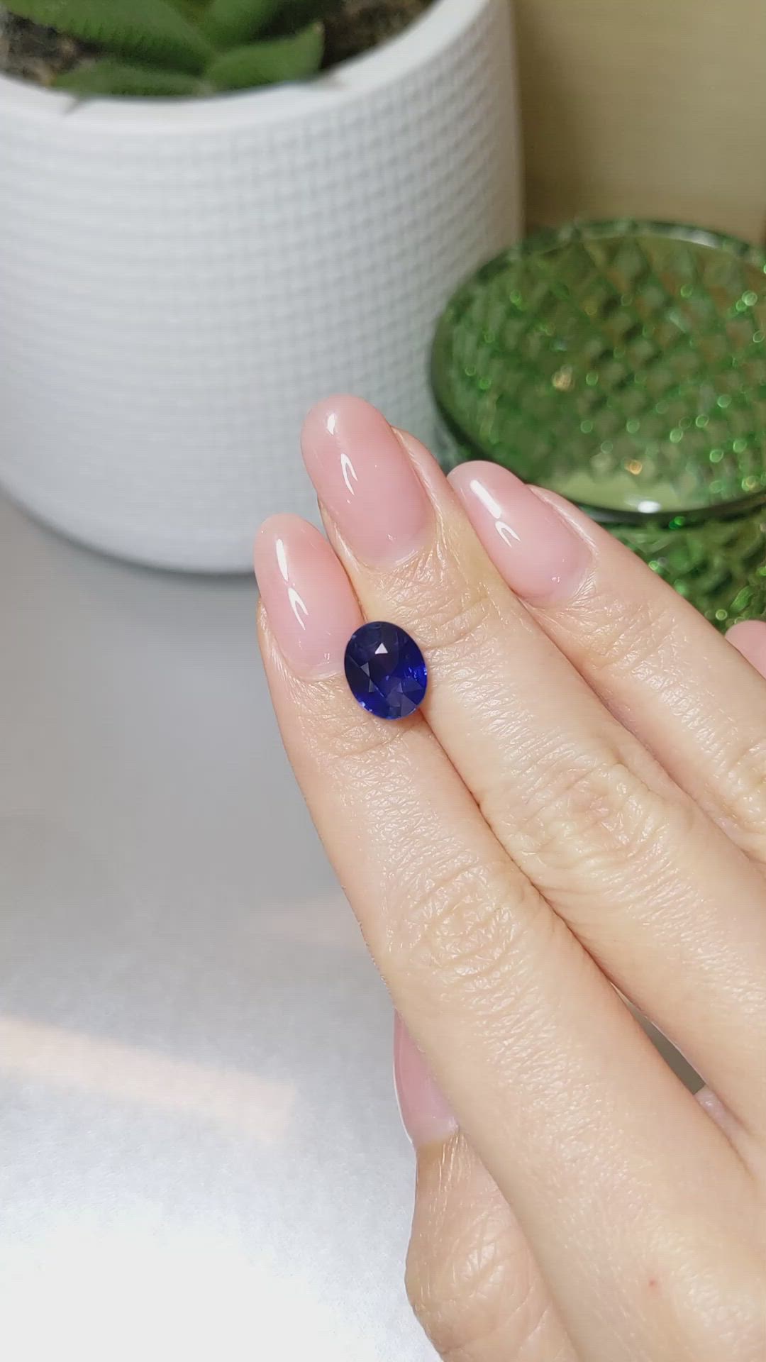 3.55 Ct. Blue Sapphire from Ceylon (Sri Lanka) Size Video