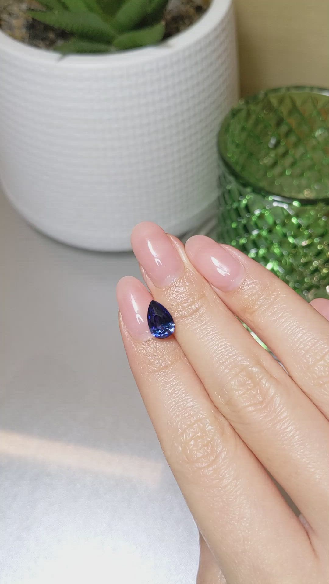 3.28 Ct. Blue Sapphire from Ceylon (Sri Lanka) Size Video