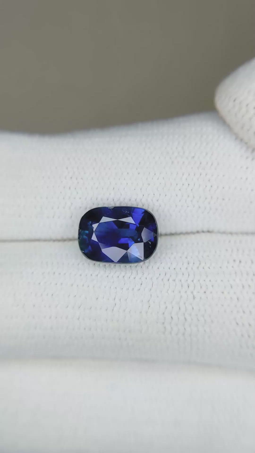 2.78 Ct. Blue Sapphire from Madagascar Size Video