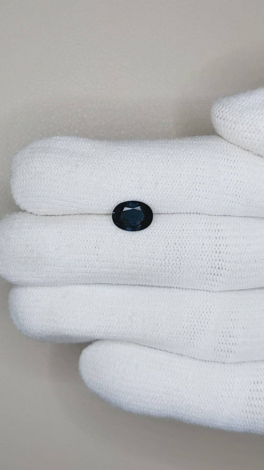 1.45 Ct. Blue Sapphire from Ceylon (Sri Lanka) Size Video