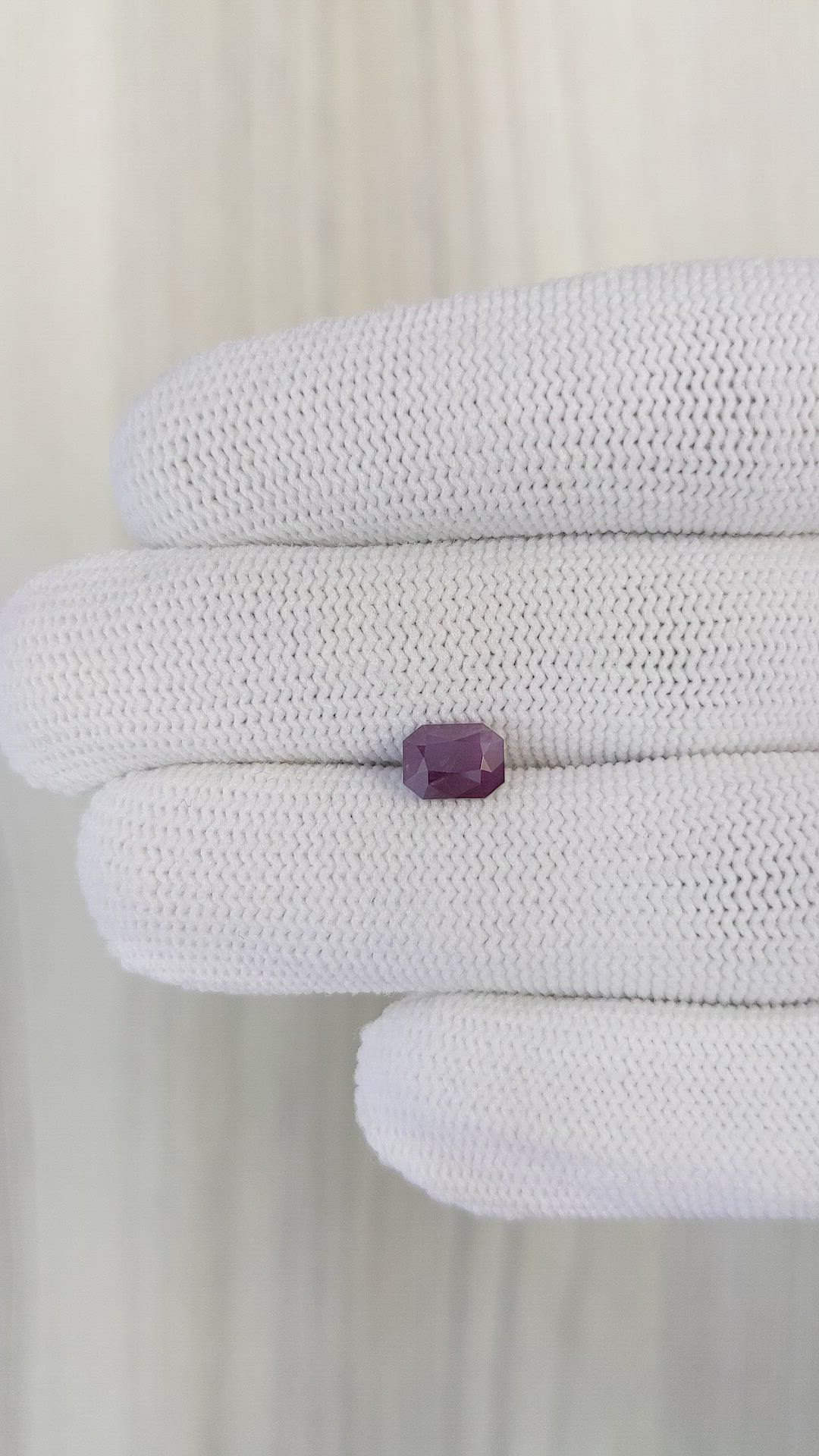 1.55 Ct. Pinkish Purple Sapphire from Ceylon (Sri Lanka) Size Video