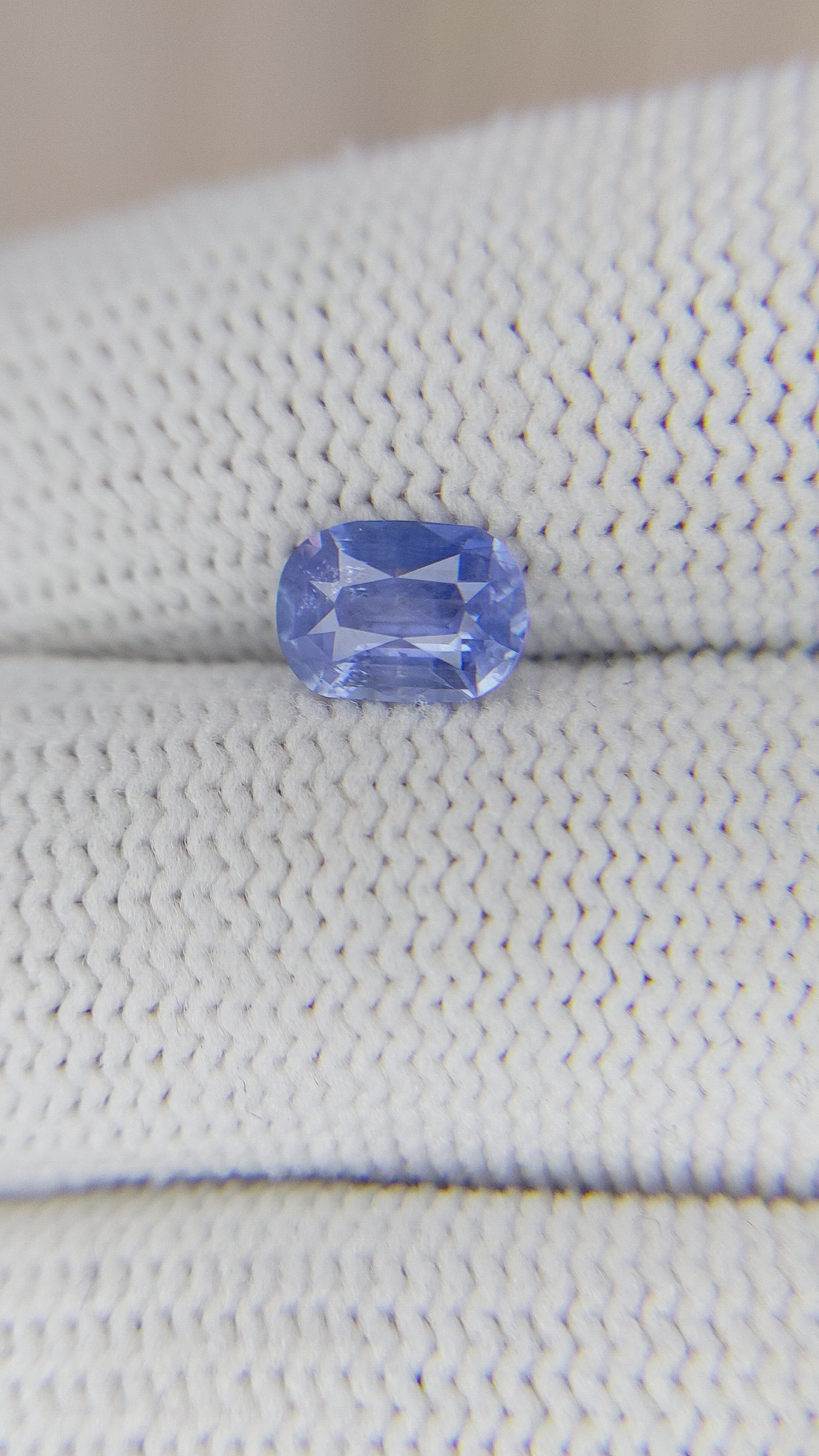 1.25 Ct. Blue Sapphire from Ceylon (Sri Lanka) Size Video
