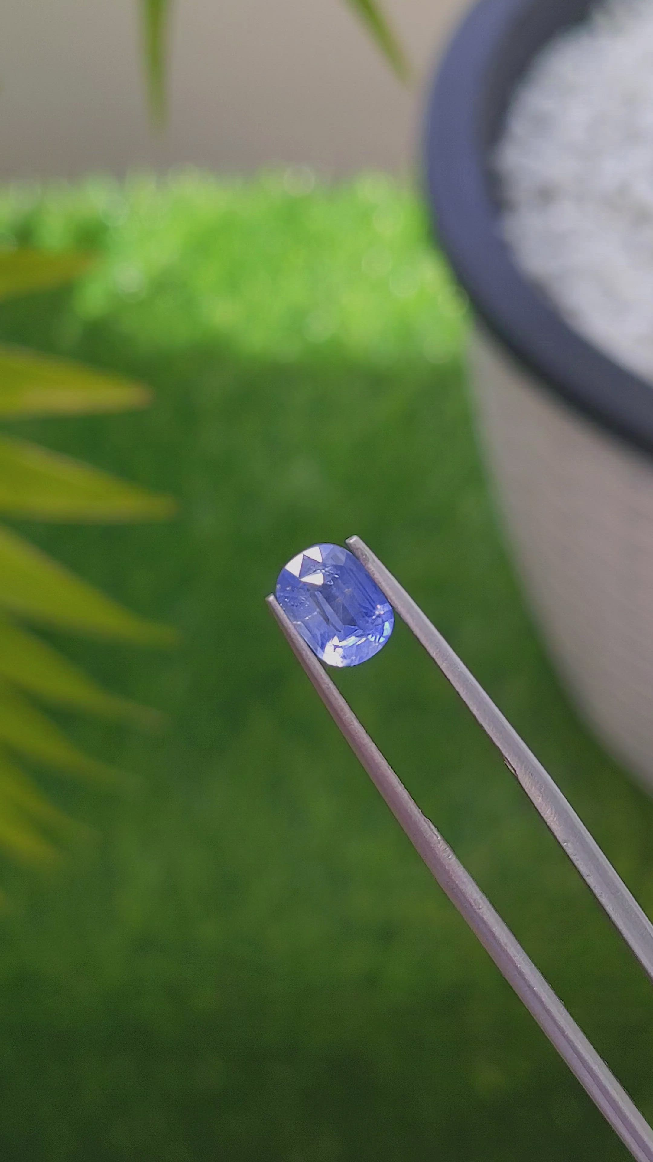 1.25 Ct. Blue Sapphire from Ceylon (Sri Lanka) Size Video