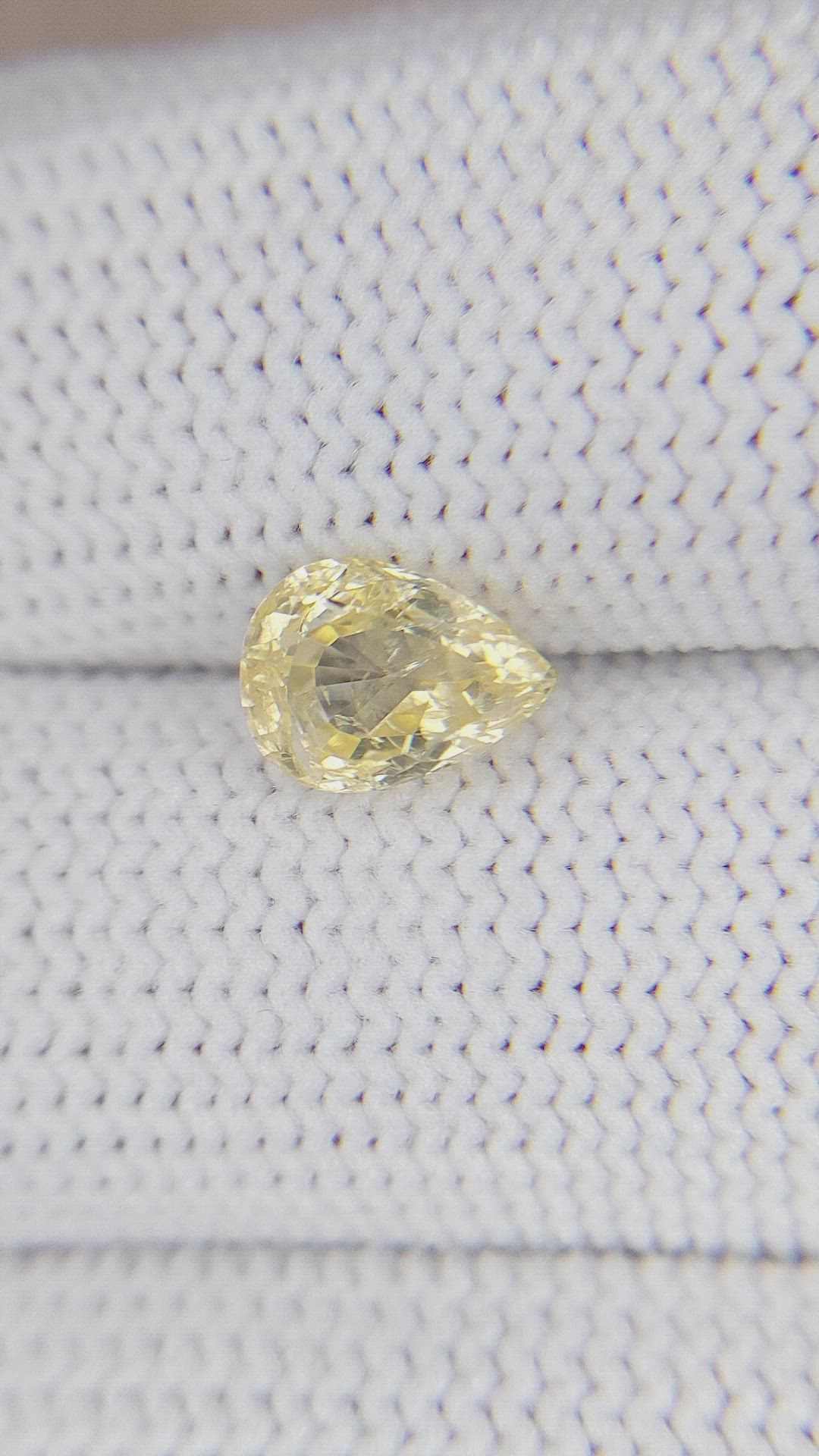 1.56 Ct. Yellow Sapphire from Ceylon (Sri Lanka) Size Video