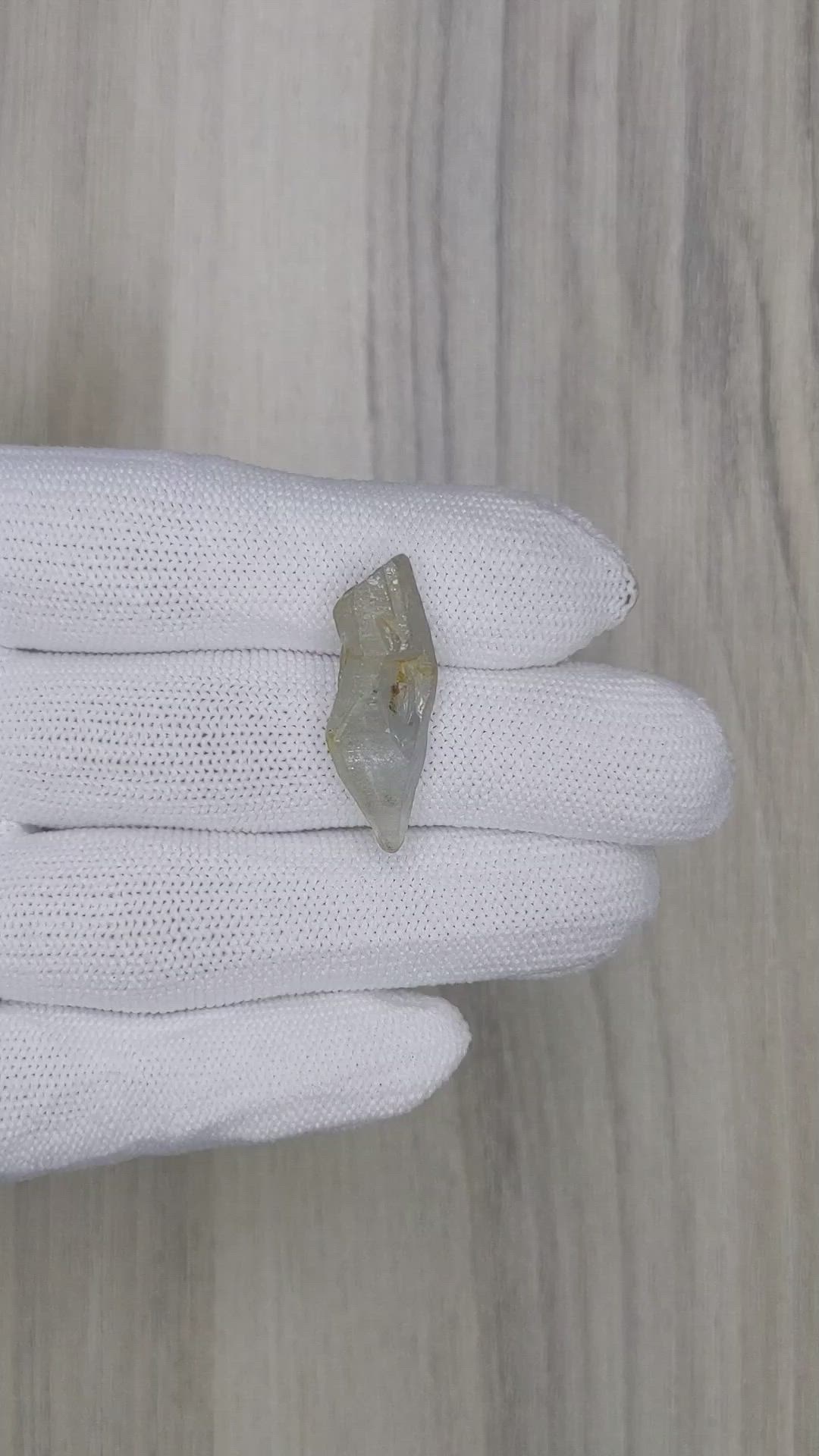 16.54 Ct. White Sapphire Crystal from Ceylon (Sri Lanka) Size Video