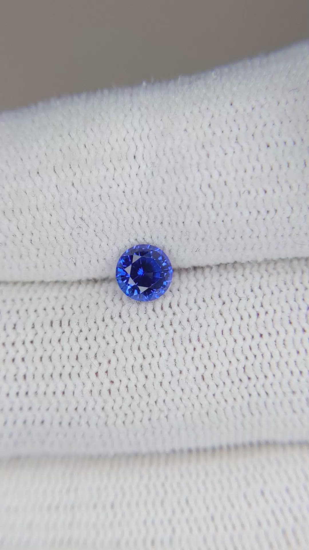 0.63 Ct. Blue Sapphire from Ceylon (Sri Lanka) Size Video