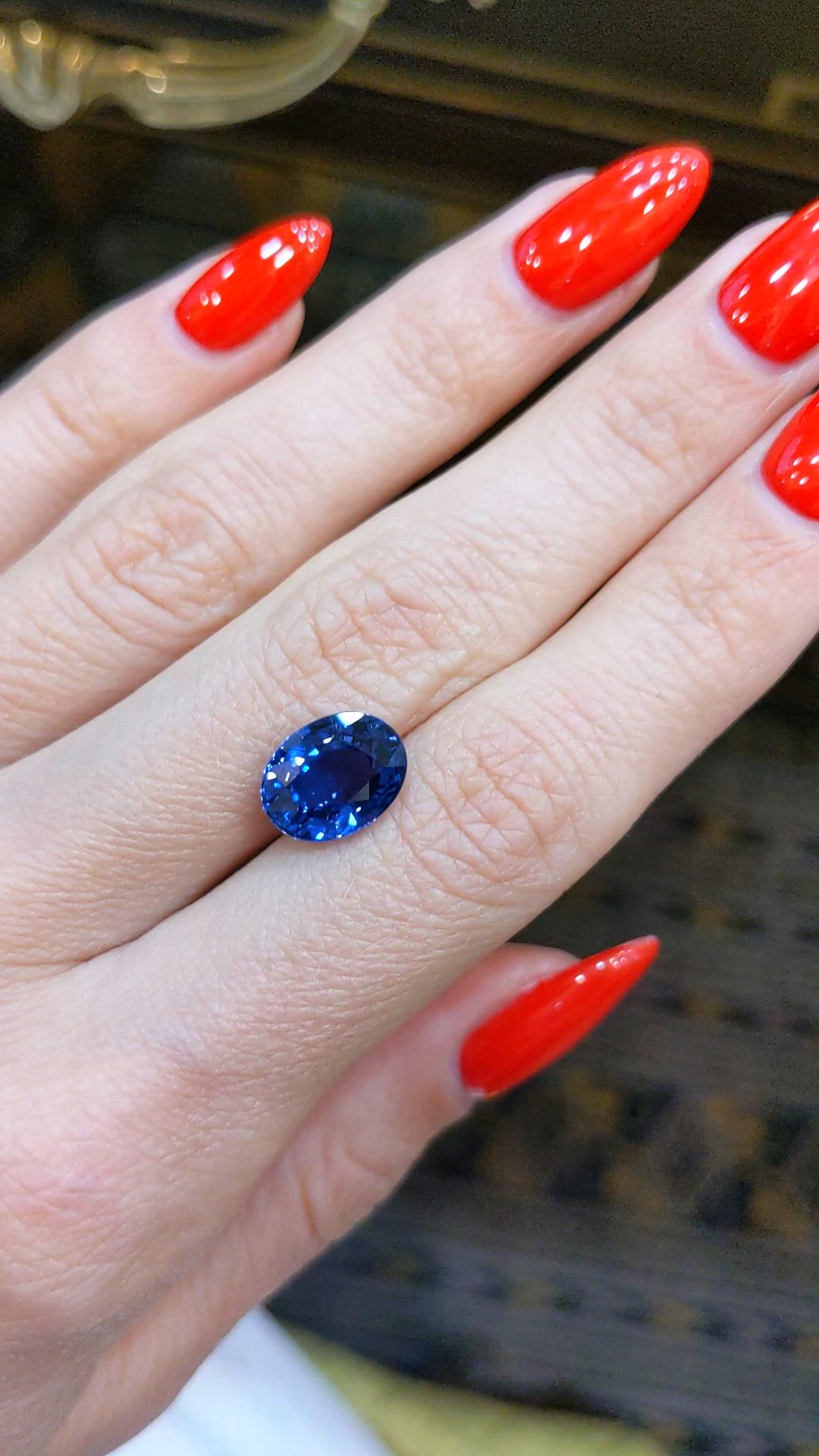 4.74 Ct. Blue Sapphire from Ceylon (Sri Lanka) Size Video