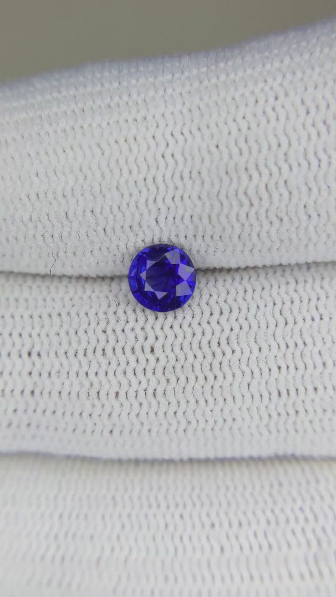 0.61 Ct. Blue Sapphire from Ceylon (Sri Lanka) Size Video