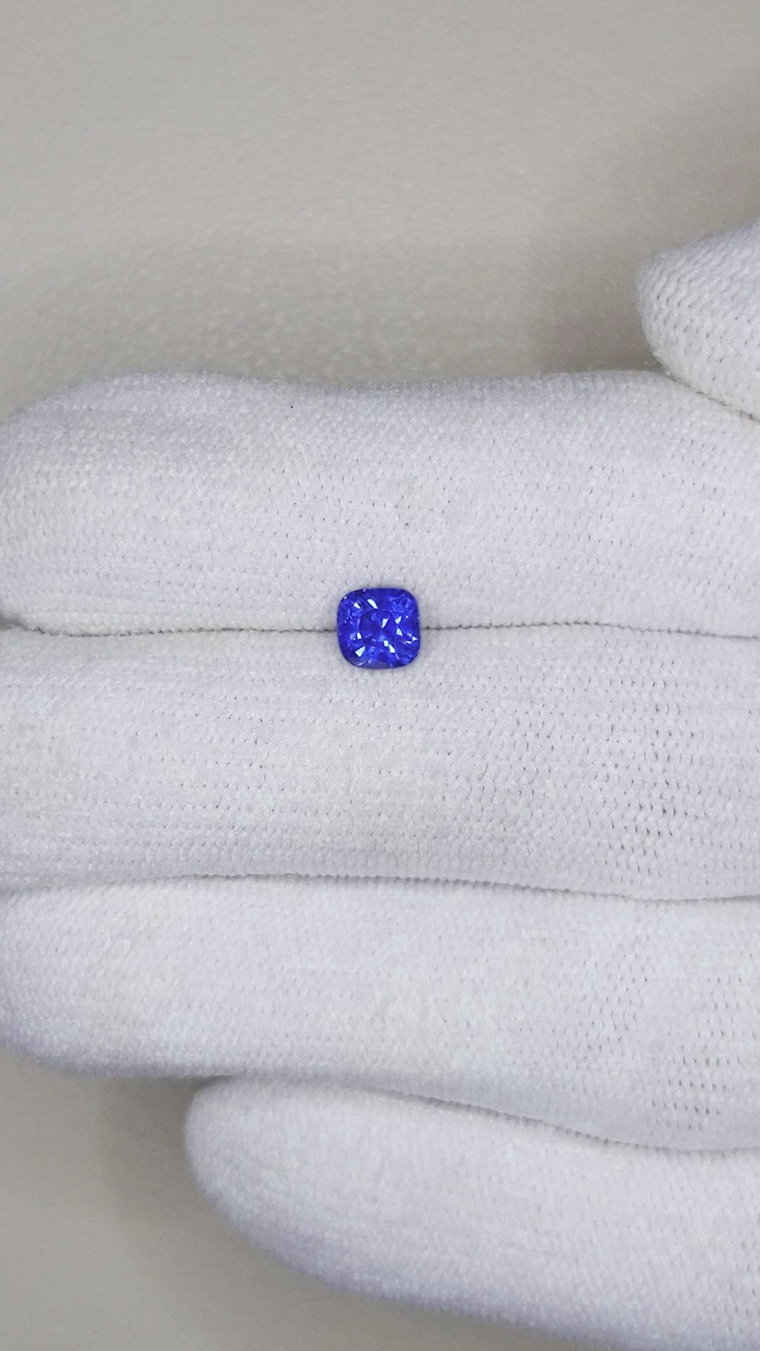 0.72 Ct. Blue Sapphire from Ceylon (Sri Lanka) Size Video