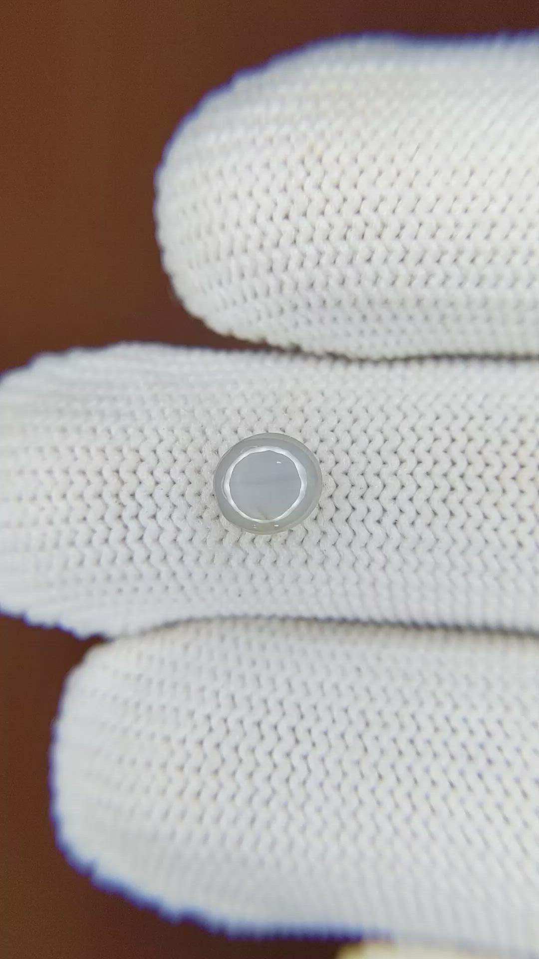 1.03 Ct. White Star Sapphire from Ceylon (Sri Lanka) Size Video