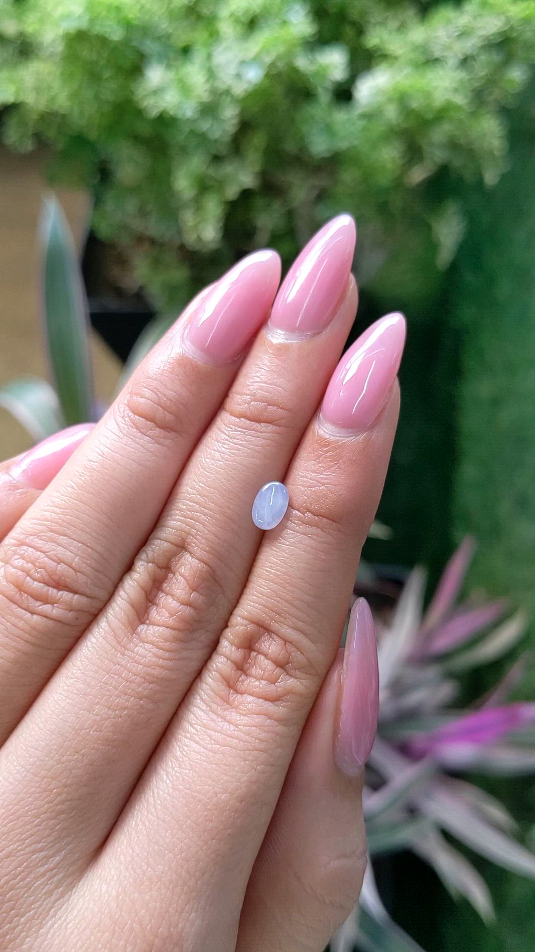 0.76 Ct. White Star Sapphire from Ceylon (Sri Lanka) Size Video