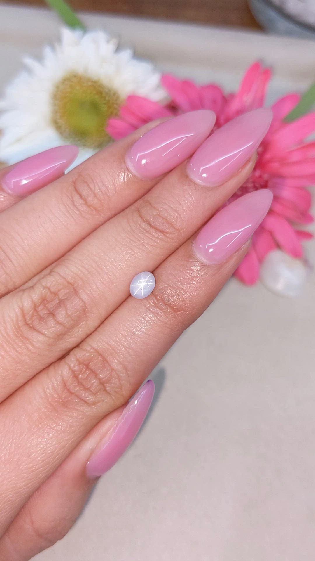 0.90 Ct. White Star Sapphire from Ceylon (Sri Lanka) Size Video