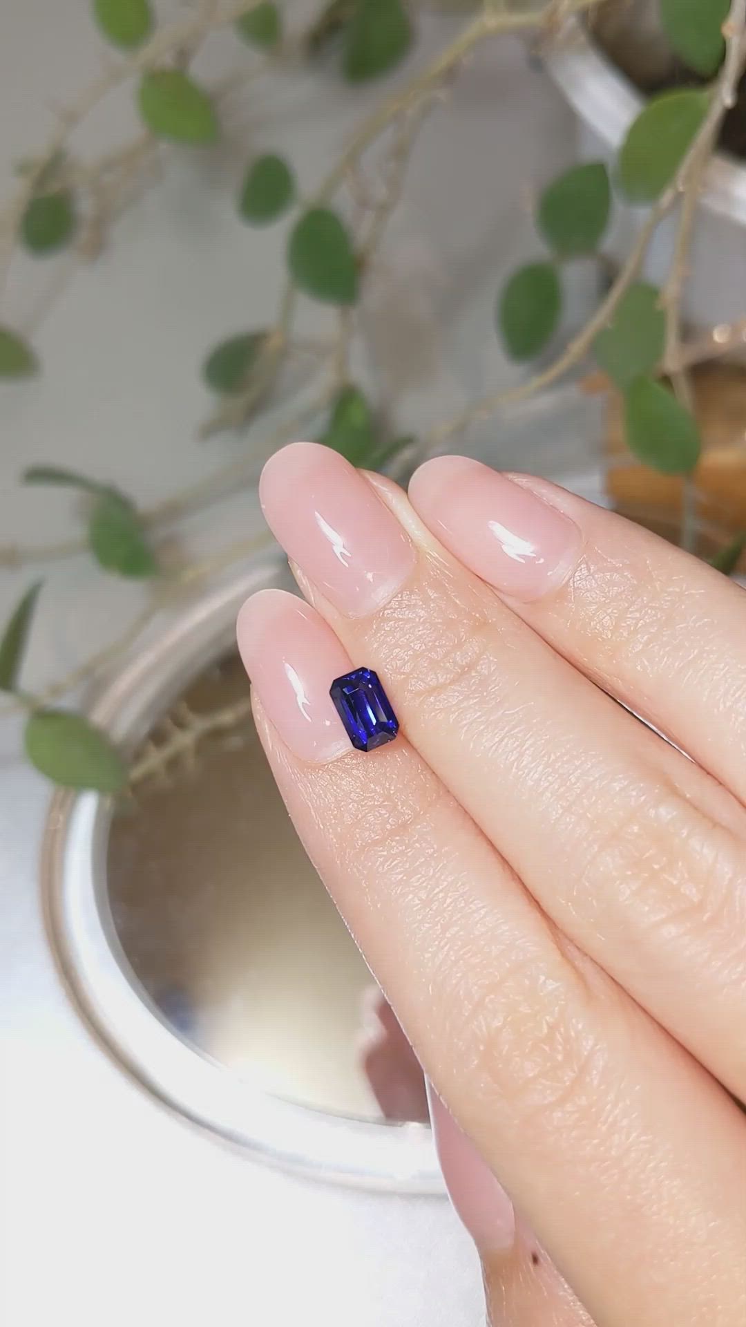 1.55 Ct. Blue Sapphire from Ceylon (Sri Lanka) Size Video