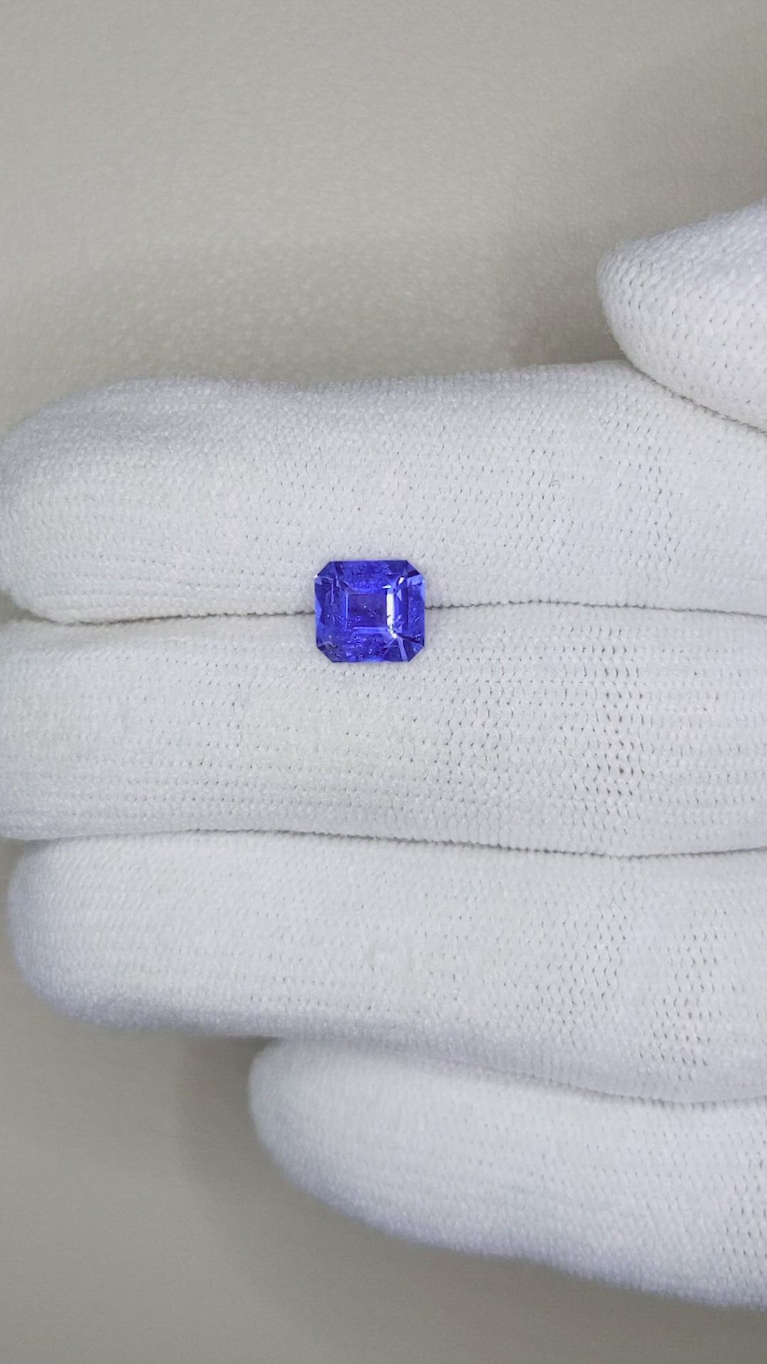 1.40 Ct. Purplish Blue Sapphire from Ceylon (Sri Lanka) Size Video