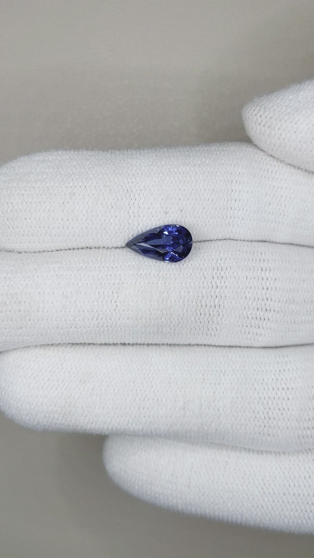 1.53 Ct. Blue Sapphire from Ceylon (Sri Lanka) Size Video