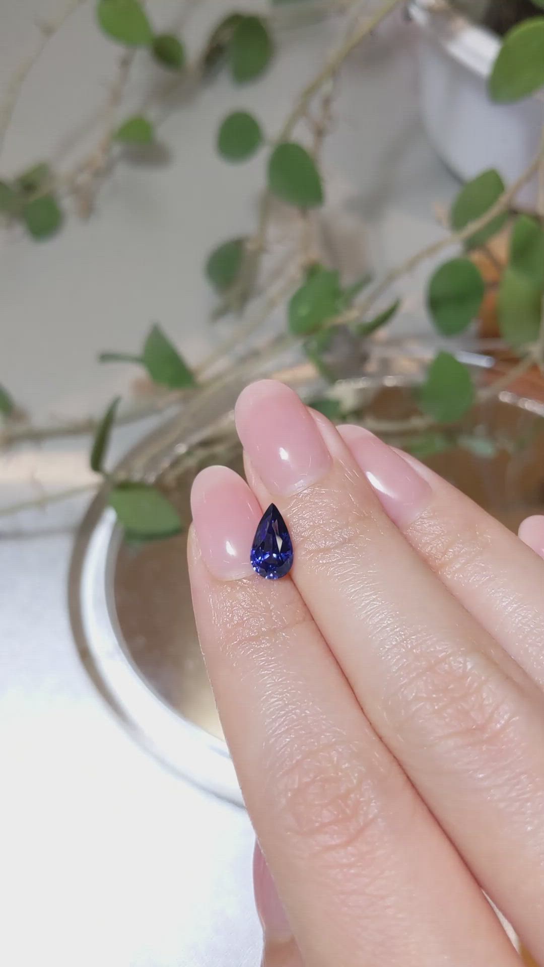 1.53 Ct. Blue Sapphire from Ceylon (Sri Lanka) Size Video