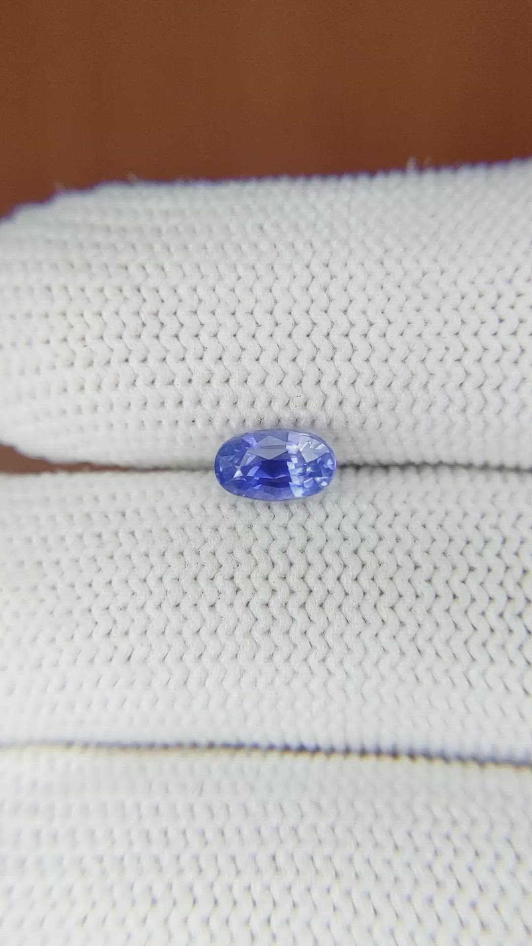 1.02 Ct. Blue Sapphire from Ceylon (Sri Lanka) Size Video
