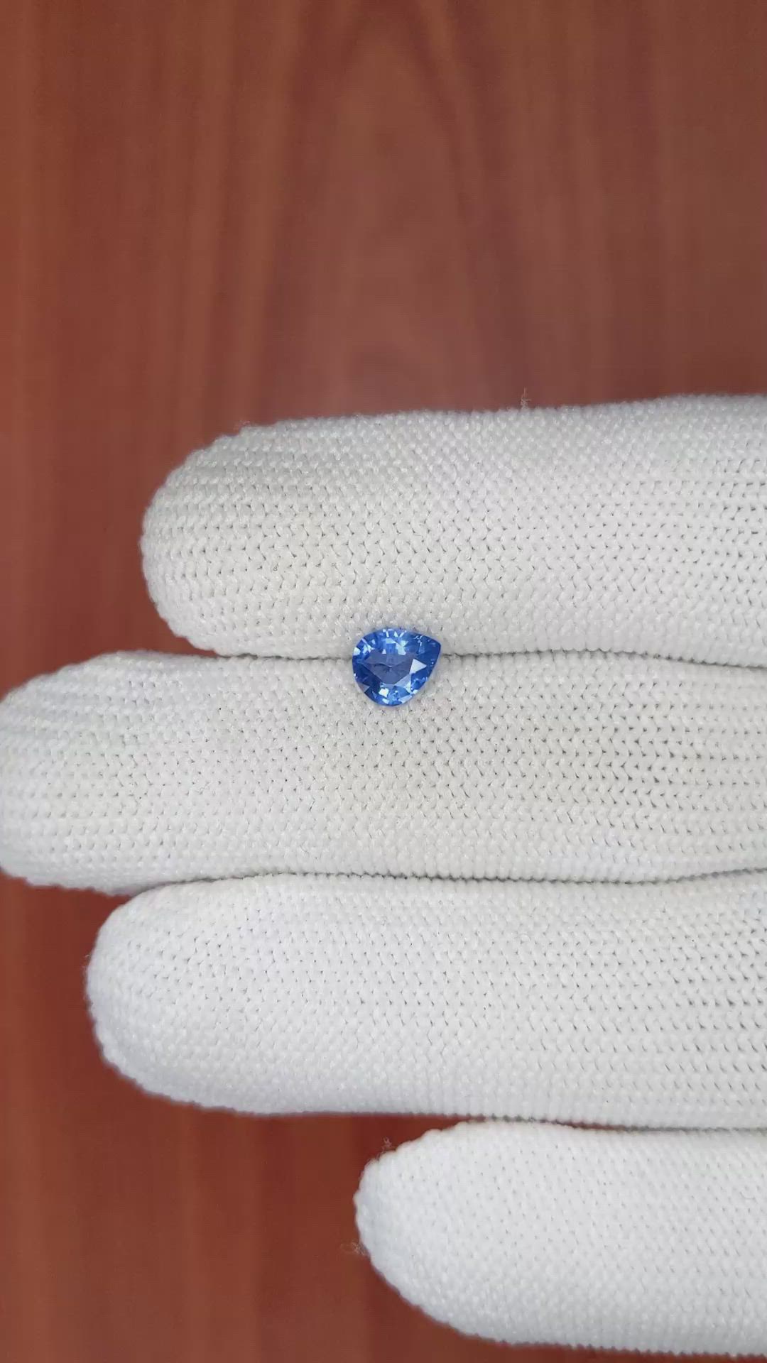 0.74 Ct. Blue Sapphire from Ceylon (Sri Lanka) Size Video