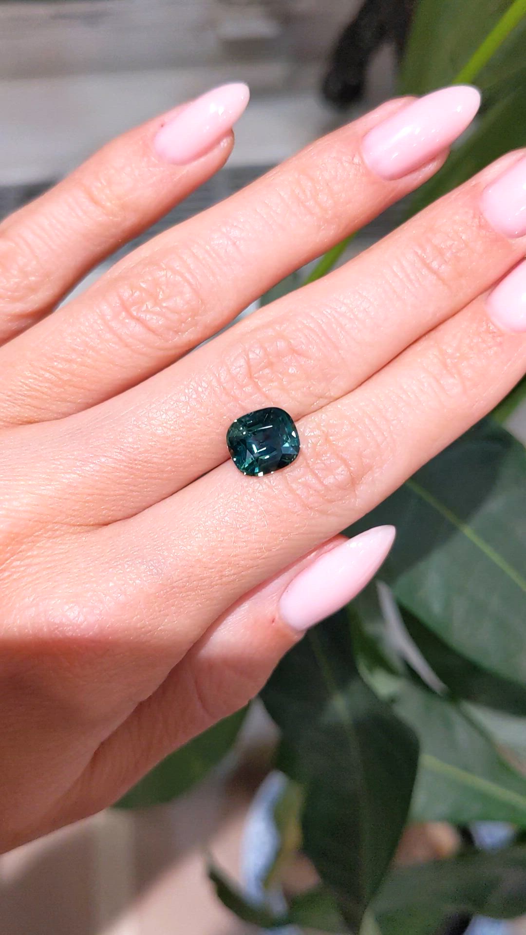 4.03 Ct. Bluish Green Sapphire from Ceylon (Sri Lanka) Size Video