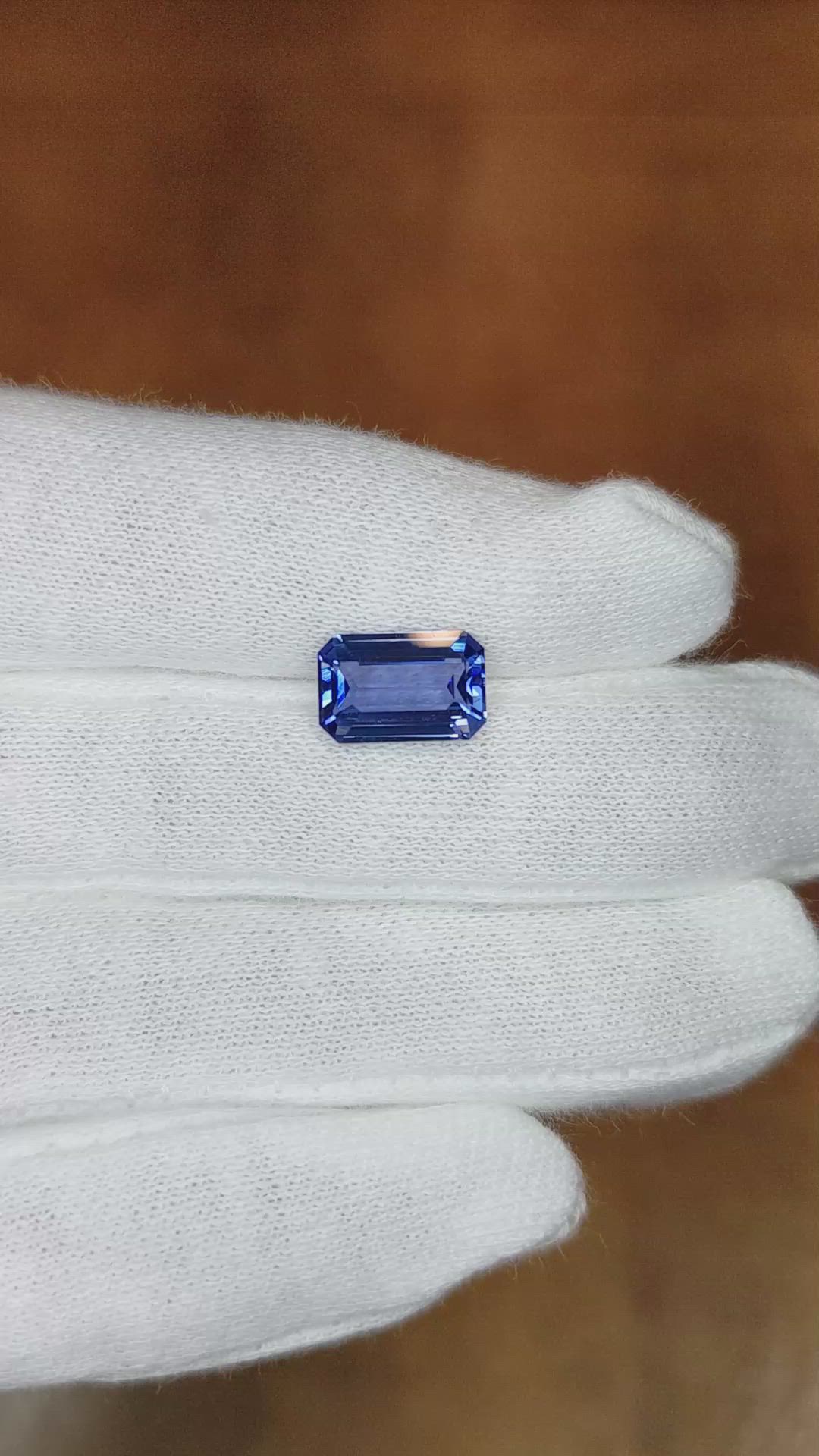 3.04 Ct. Blue Sapphire from Ceylon (Sri Lanka) Size Video
