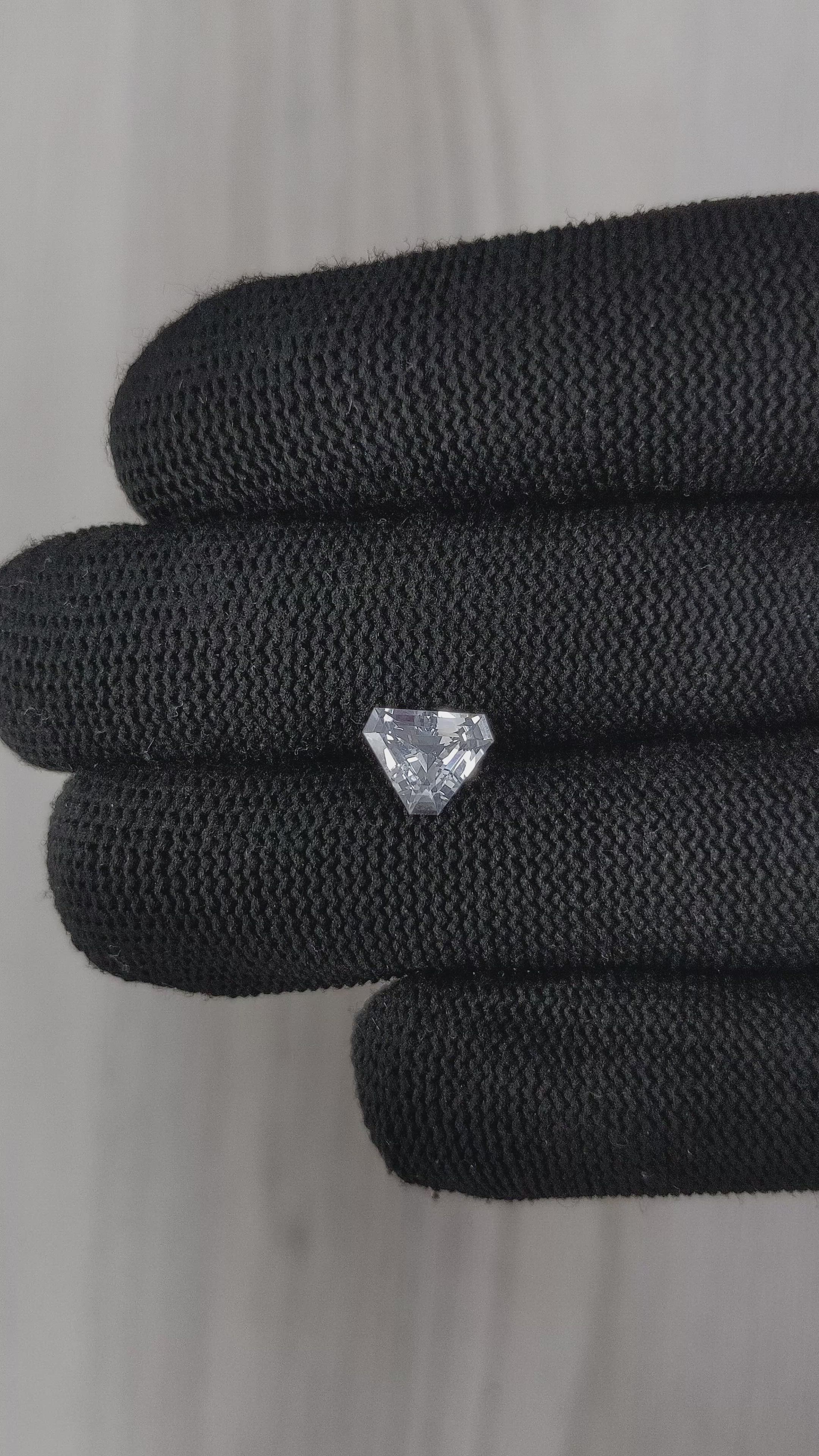 1.54 Ct. White Sapphire from Ceylon (Sri Lanka) Size Video
