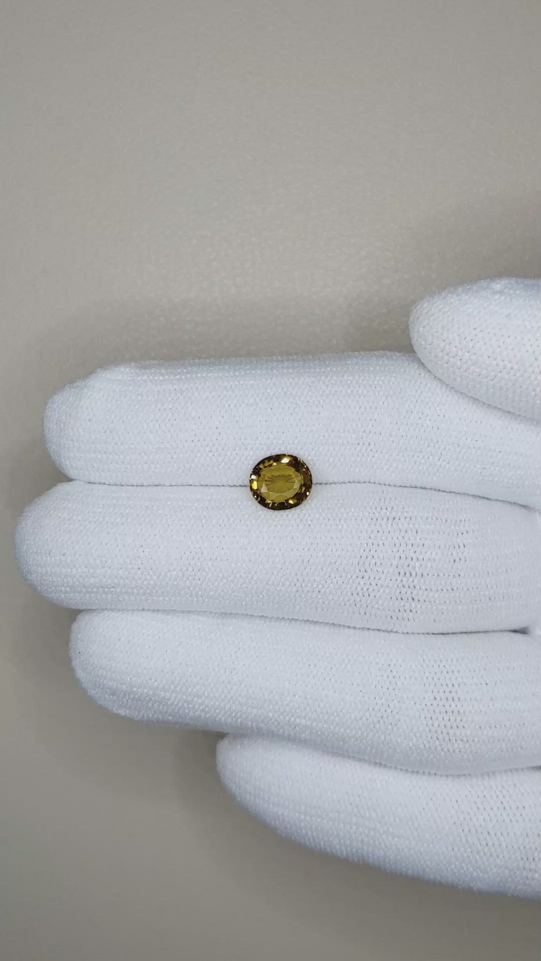 1.36 Ct. Yellowish Brown Sapphire from Ceylon (Sri Lanka) Size Video
