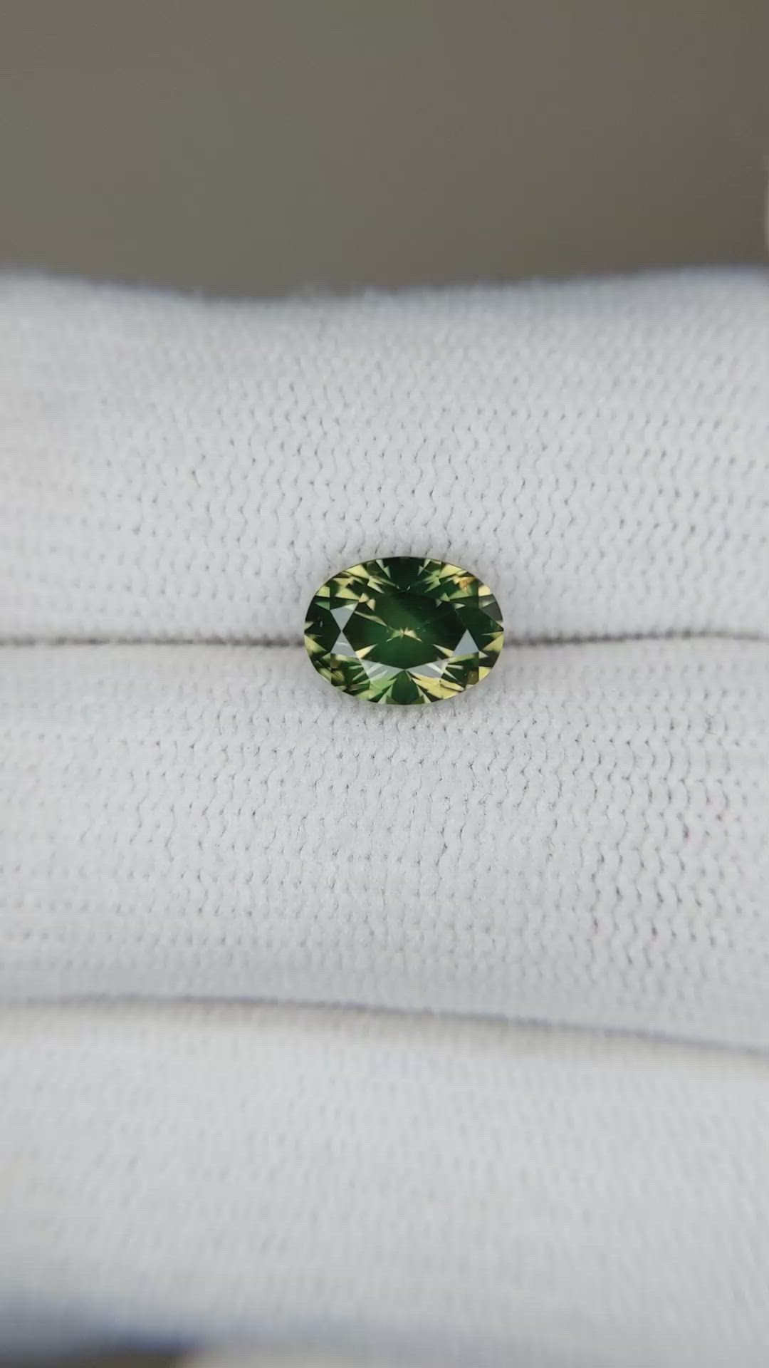 1.90 Ct. Yellowish Green Sapphire from Ceylon (Sri Lanka) Size Video