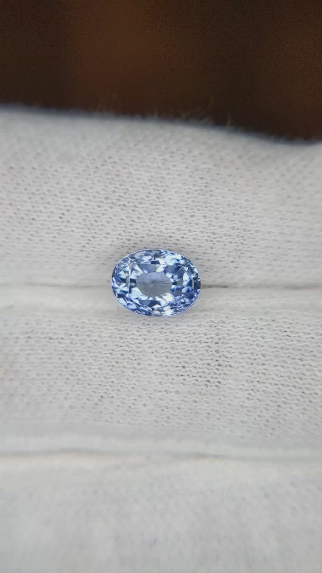 2.52 Ct. Blue Sapphire from Ceylon (Sri Lanka) Size Video