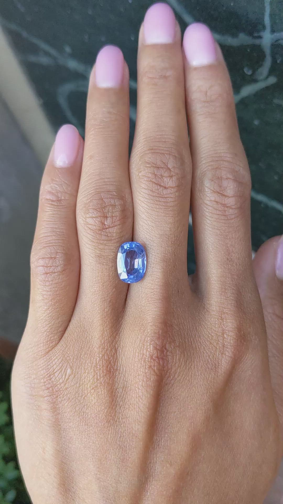 4.36 Ct. Blue Sapphire from Ceylon (Sri Lanka) Size Video