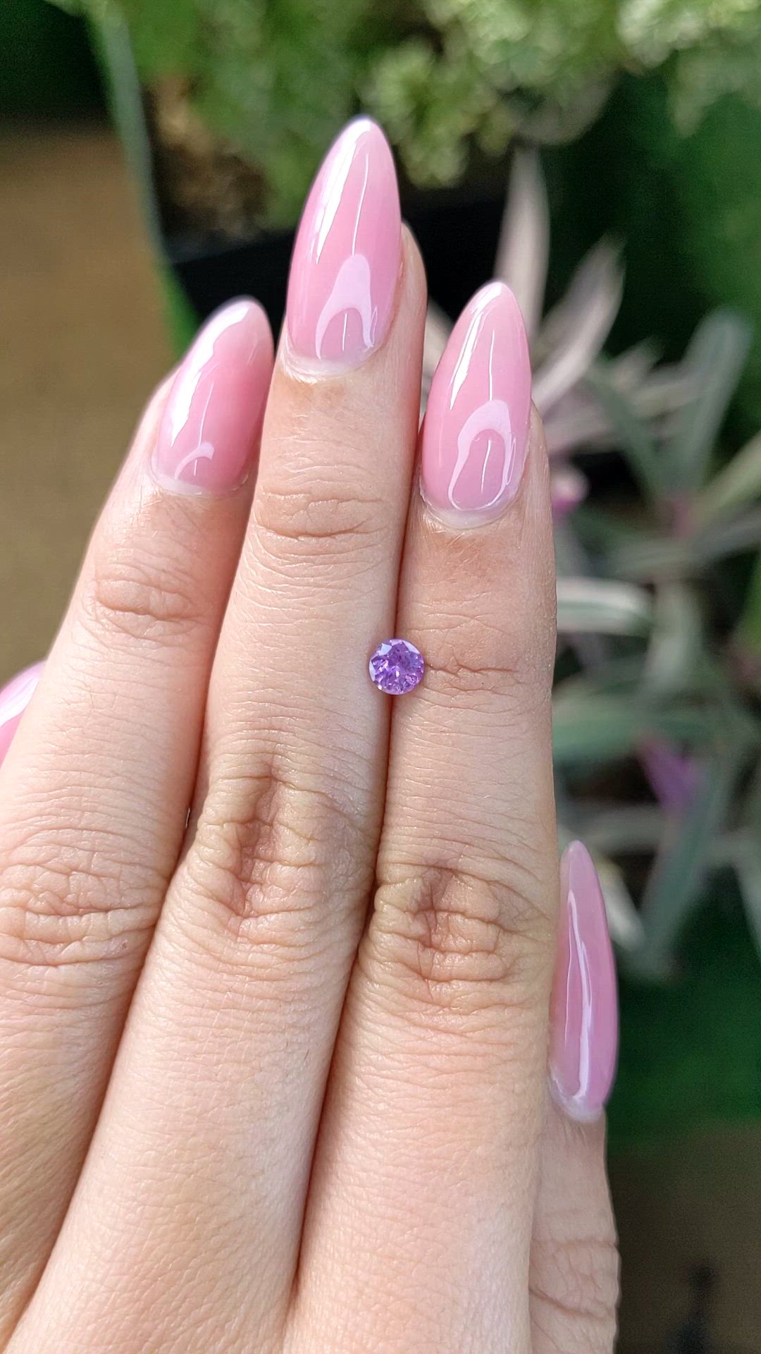 0.38 Ct. Pinkish Purple Sapphire from Ceylon (Sri Lanka) Size Video