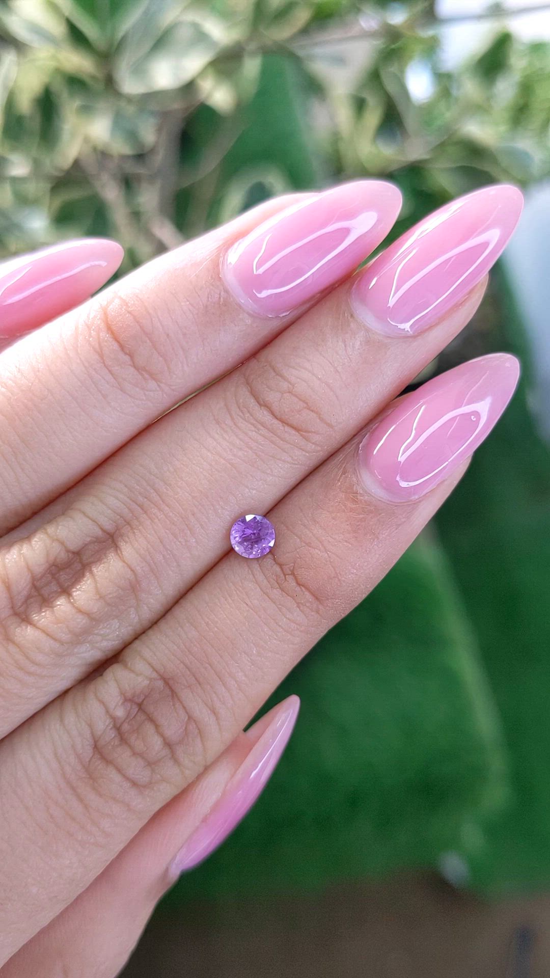 0.38 Ct. Pinkish Purple Sapphire from Ceylon (Sri Lanka) Size Video