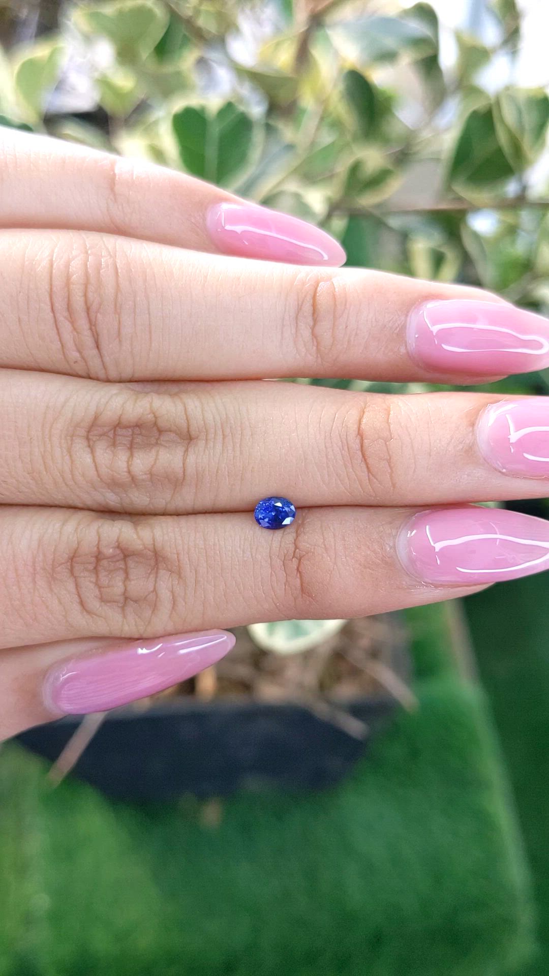 0.35 Ct. Blue Sapphire from Ceylon (Sri Lanka) Size Video
