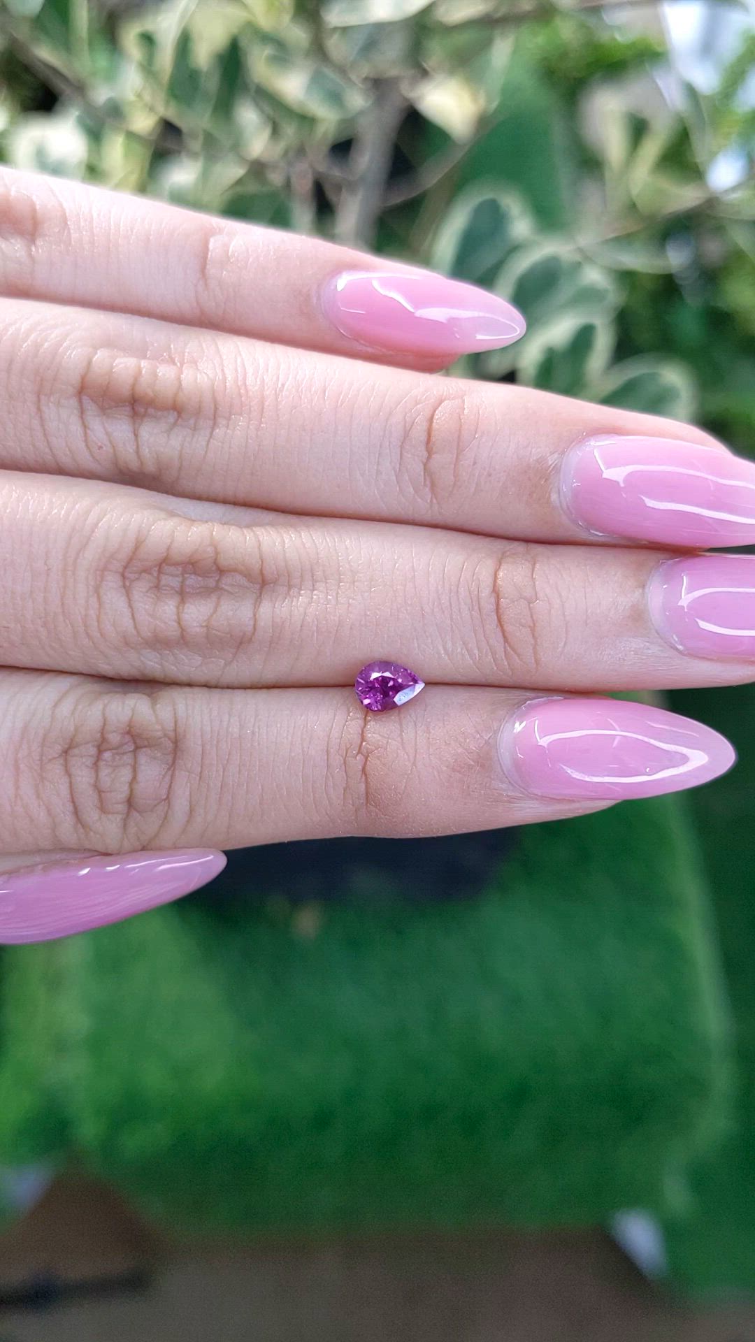 0.53 Ct. Pinkish Purple Sapphire from Ceylon (Sri Lanka) Size Video