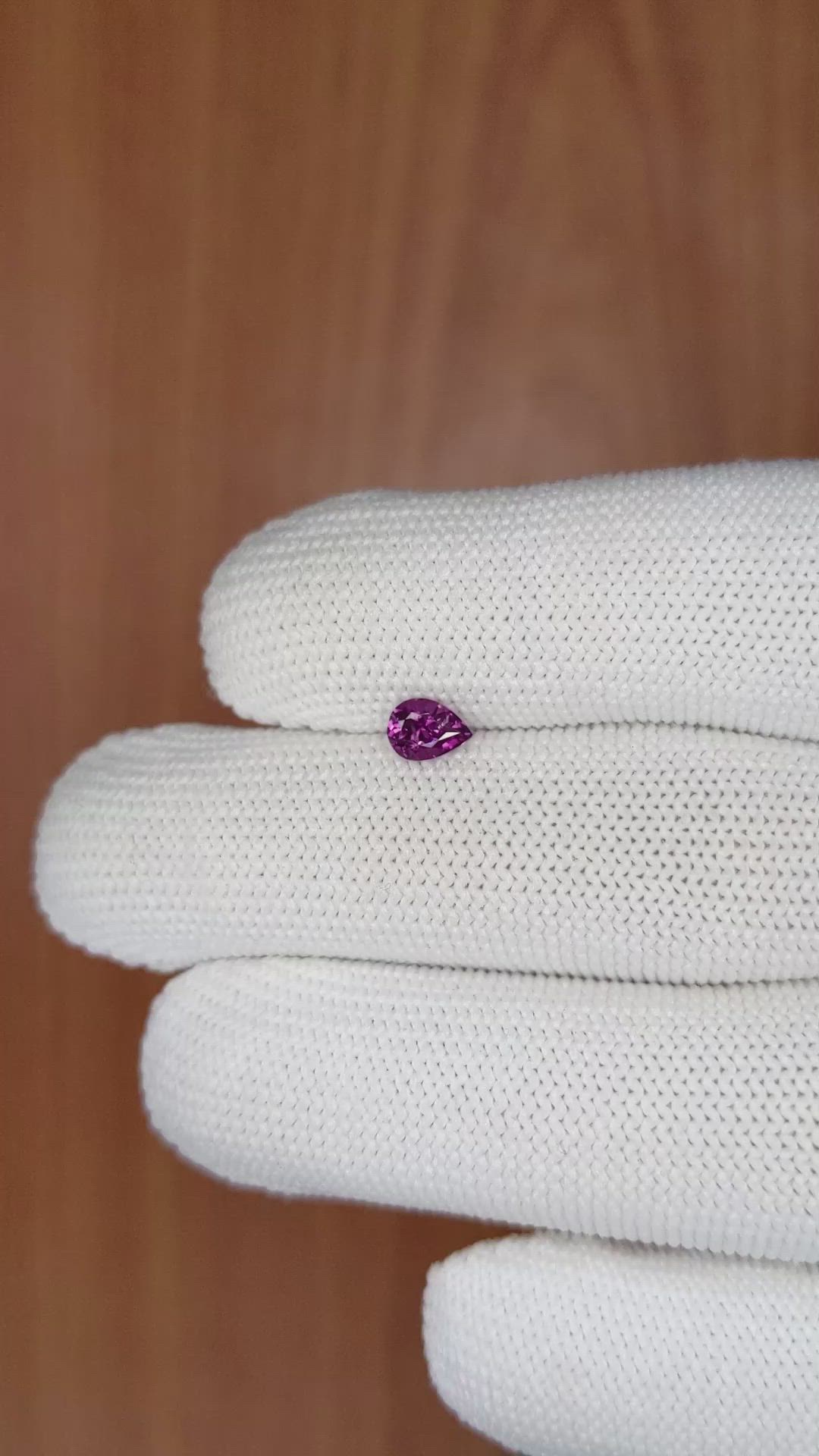 0.53 Ct. Pinkish Purple Sapphire from Ceylon (Sri Lanka) Size Video