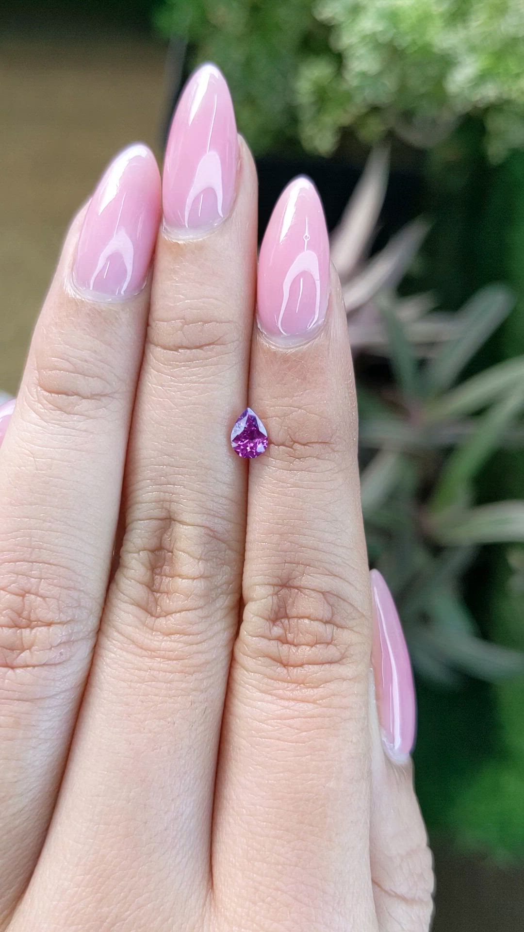 0.53 Ct. Pinkish Purple Sapphire from Ceylon (Sri Lanka) Size Video