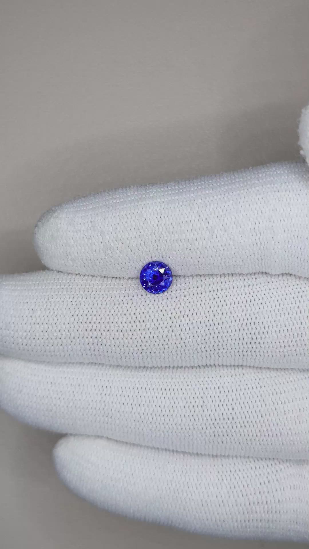 0.71 Ct. Blue Sapphire from Ceylon (Sri Lanka) Size Video