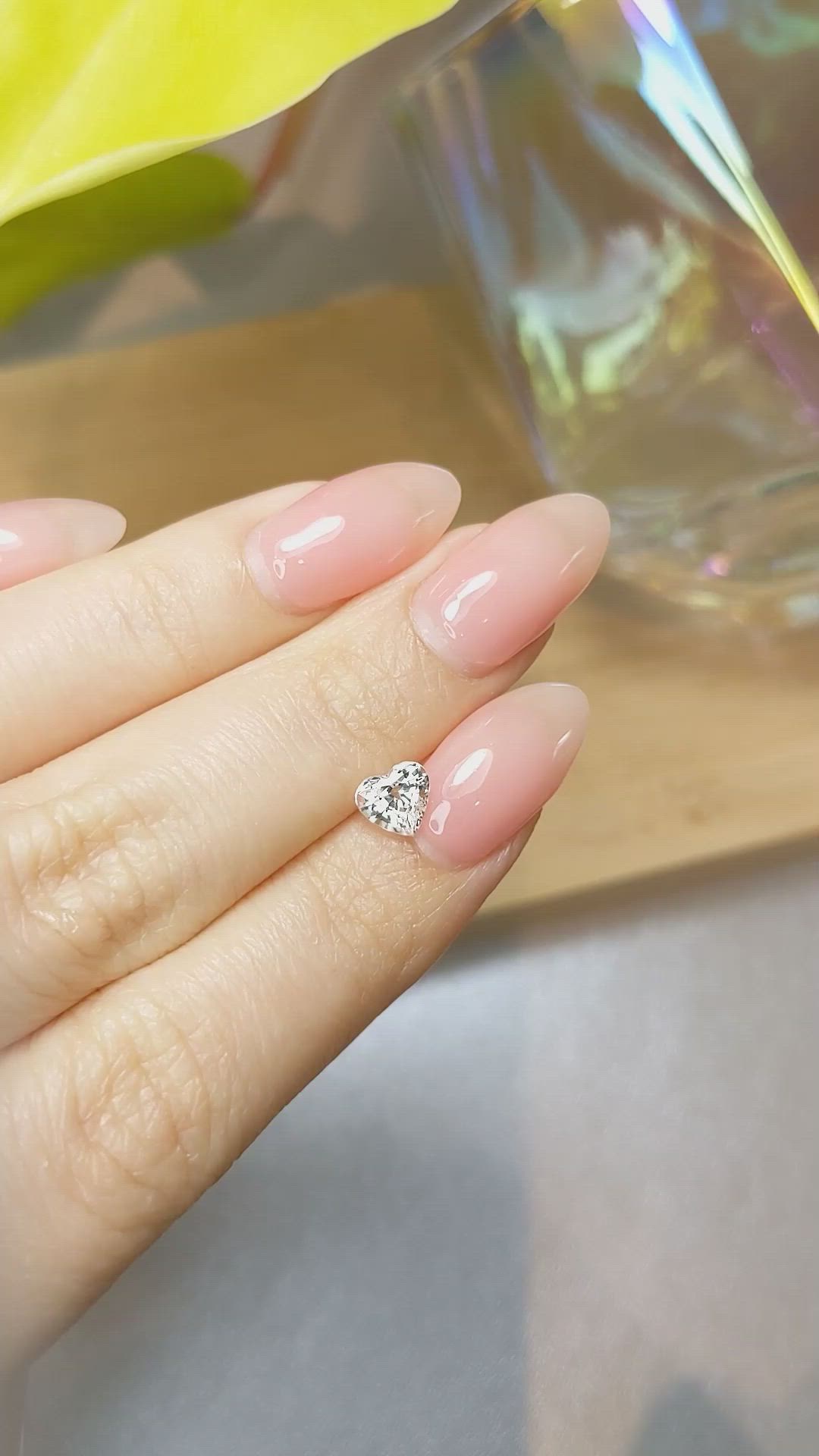 0.98 Ct. White Sapphire from Ceylon (Sri Lanka) Size Video