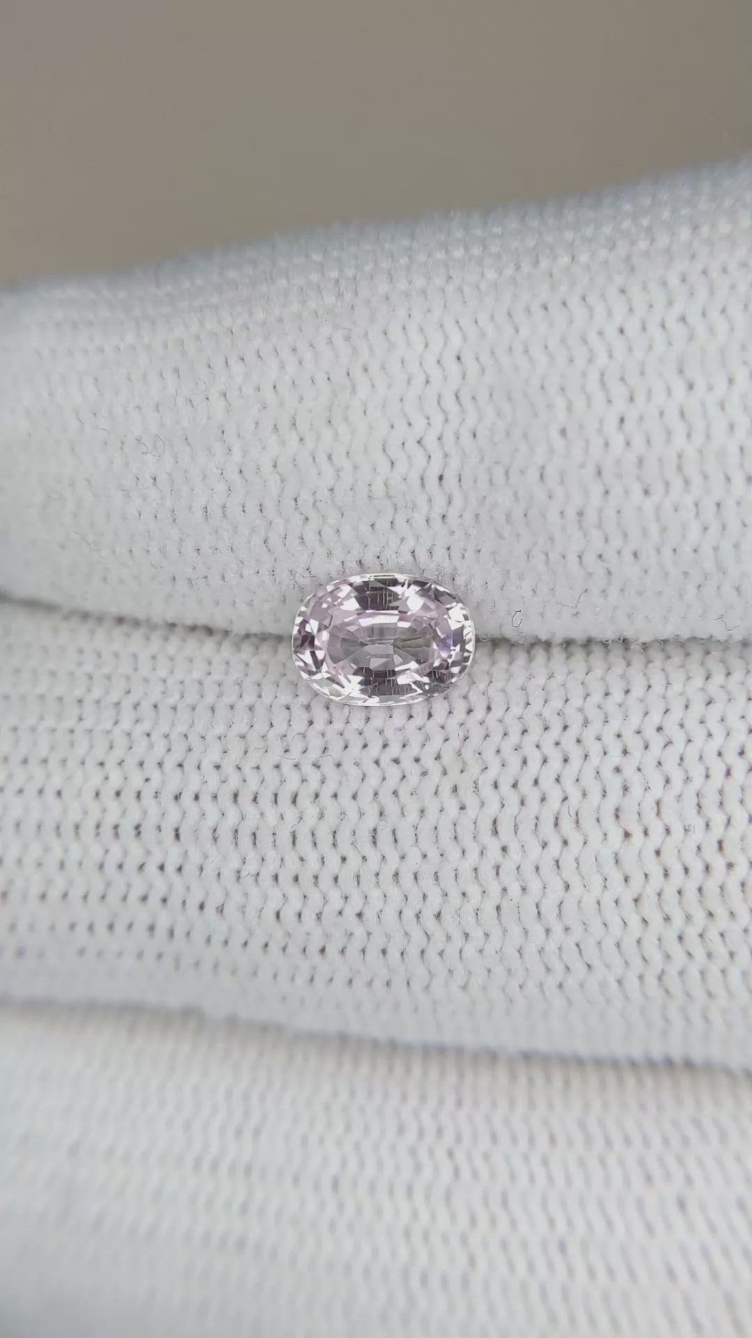 1.09 Ct. Pink Sapphire from Ceylon (Sri Lanka) Size Video
