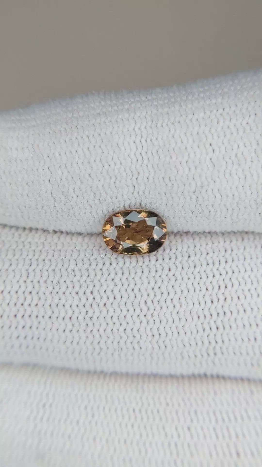 1.19 Ct. Yellowish Brown Sapphire from Ceylon (Sri Lanka) Size Video