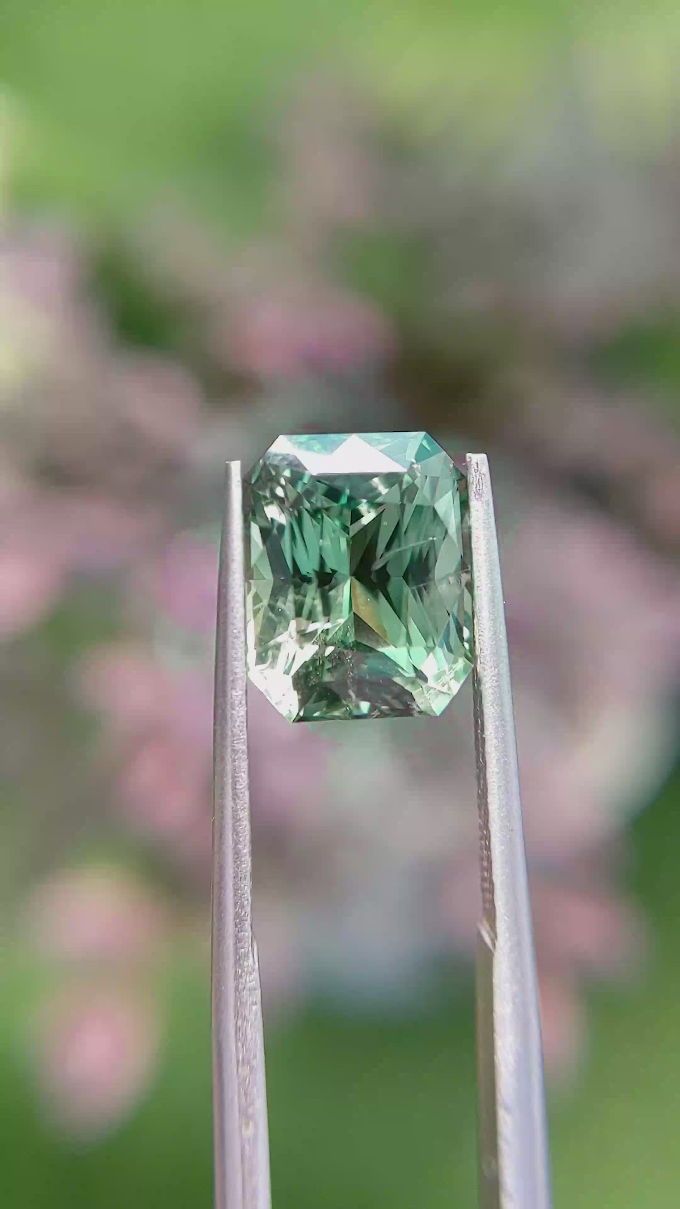 5.15 Ct. Sapphire from Madagascar Size Video