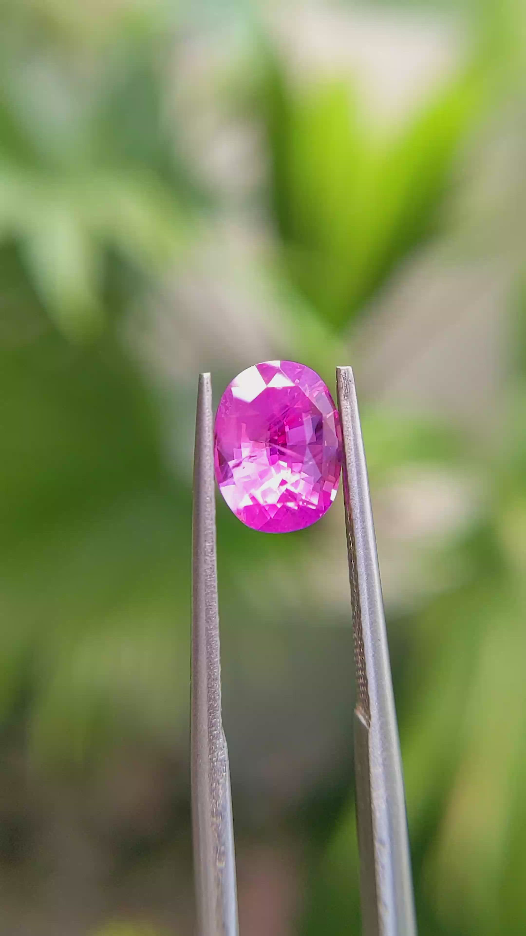 2.59 Ct. Pink Sapphire from Ceylon (Sri Lanka) Size Video