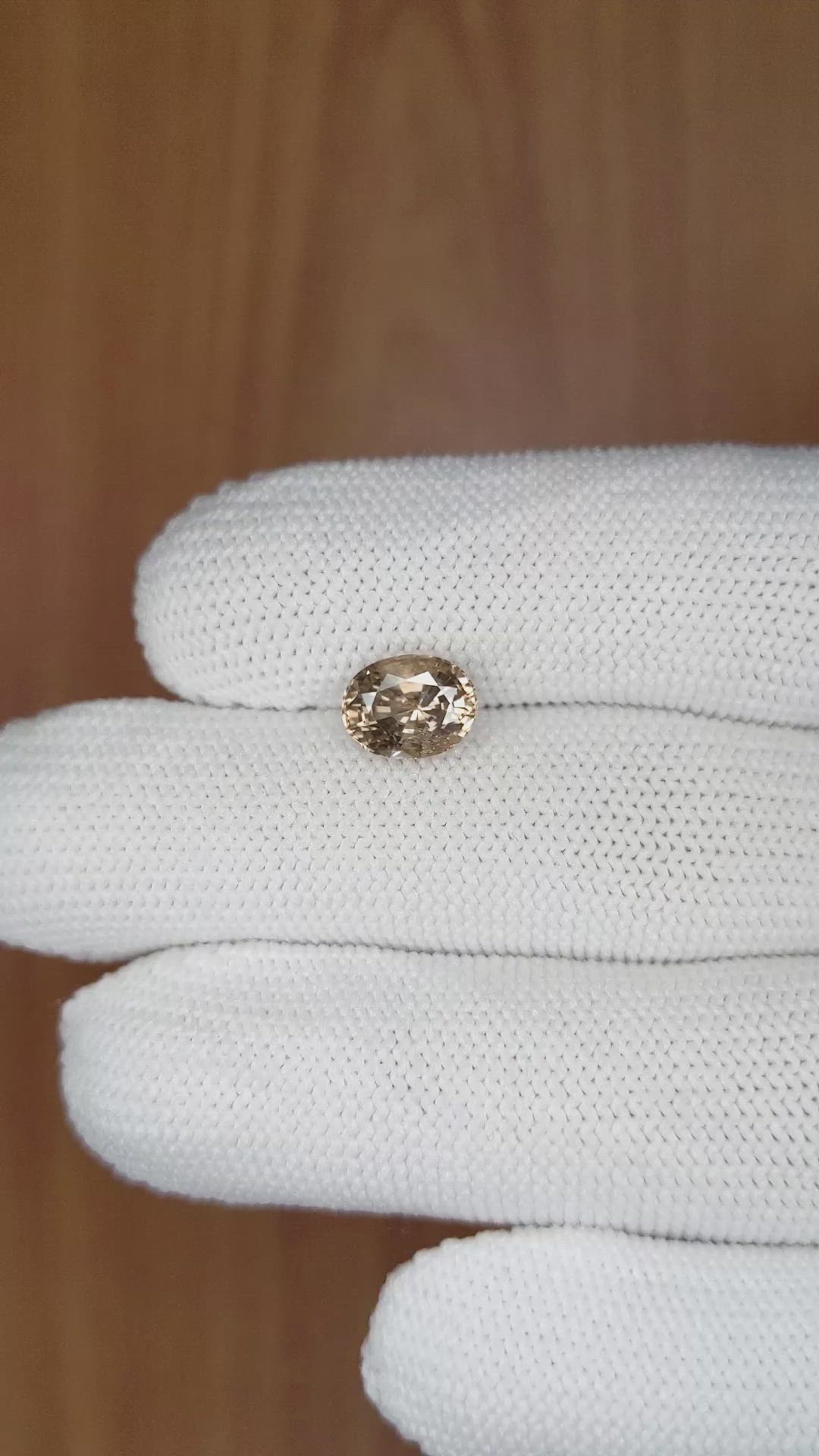 2.46 Ct. Sapphire from Ceylon (Sri Lanka) Size Video