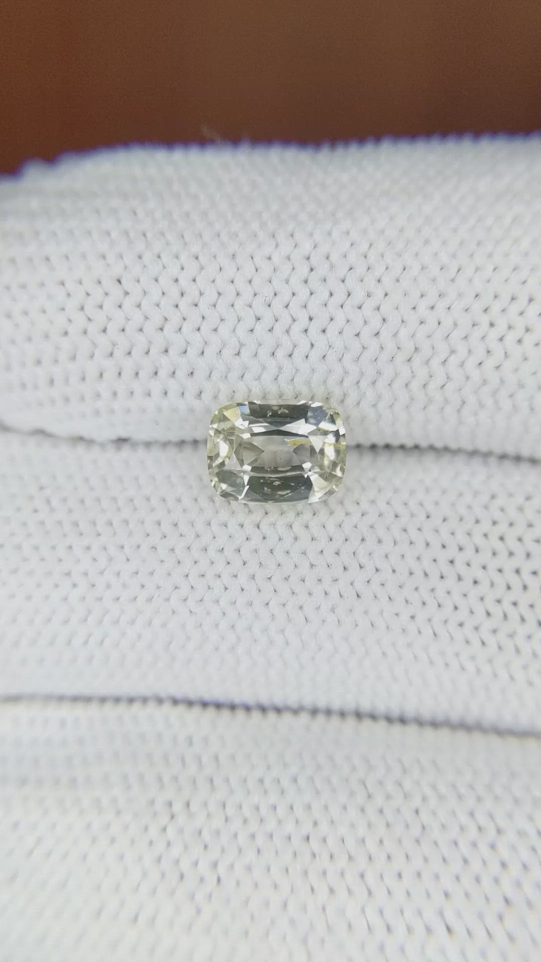 1.76 Ct. Yellow Sapphire from Ceylon (Sri Lanka) Size Video