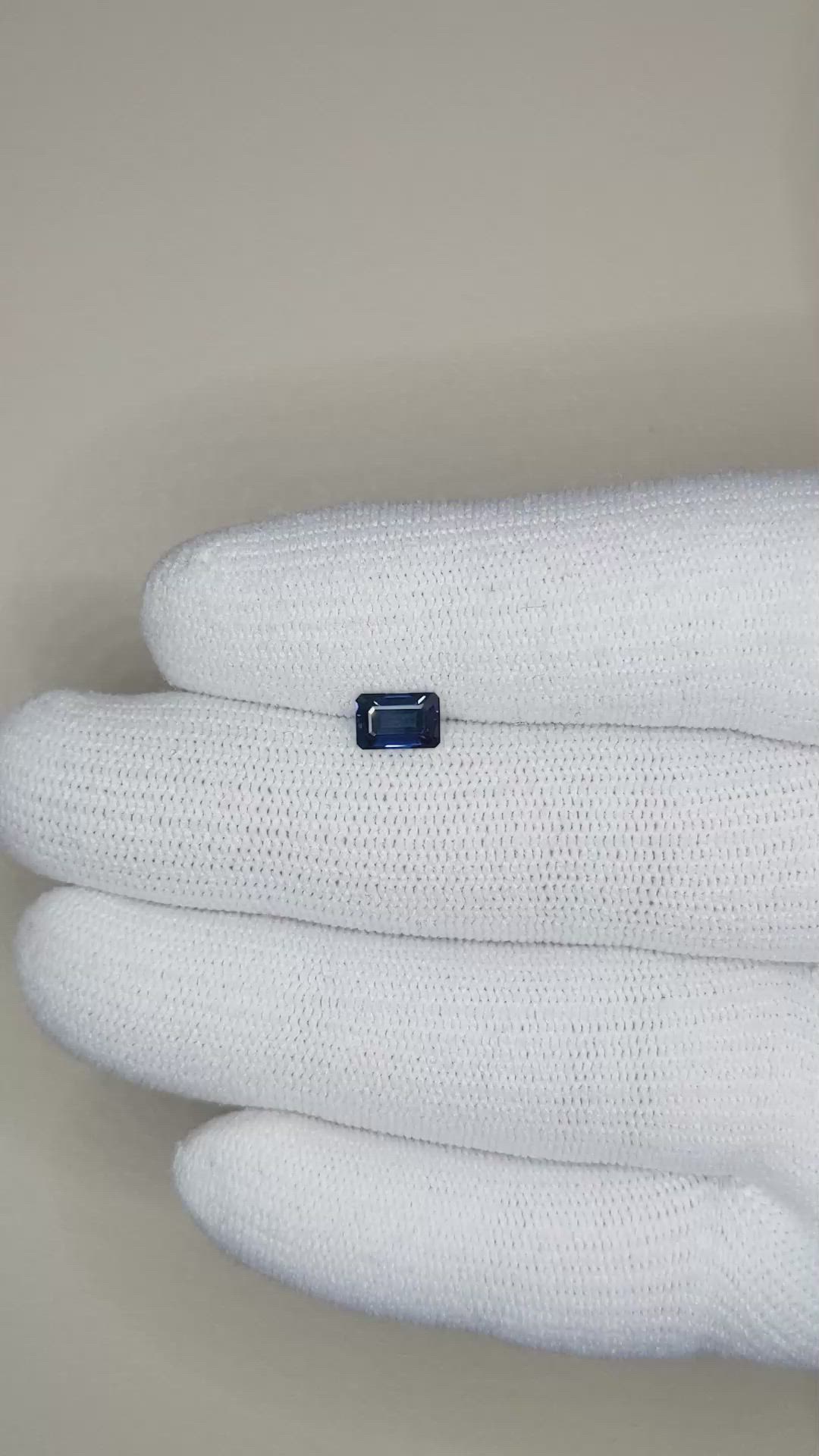 0.73 Ct. Blue Sapphire from Ceylon (Sri Lanka) Size Video