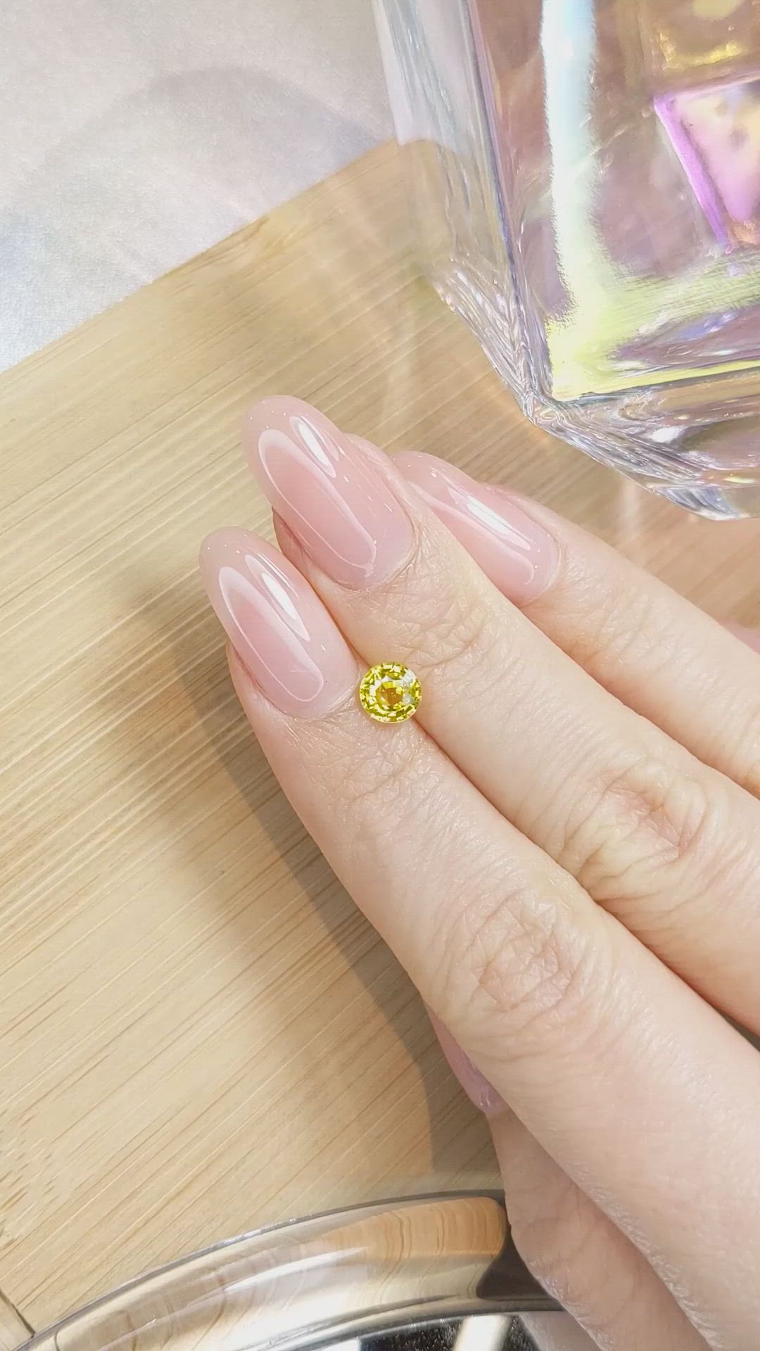 0.92 Ct. Yellow Sapphire from Ceylon (Sri Lanka) Size Video