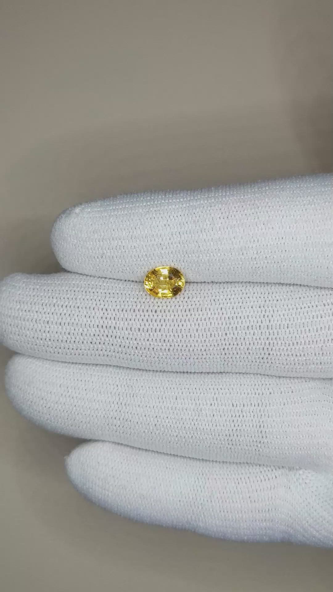 1.14 Ct. Yellow Sapphire from Ceylon (Sri Lanka) Size Video
