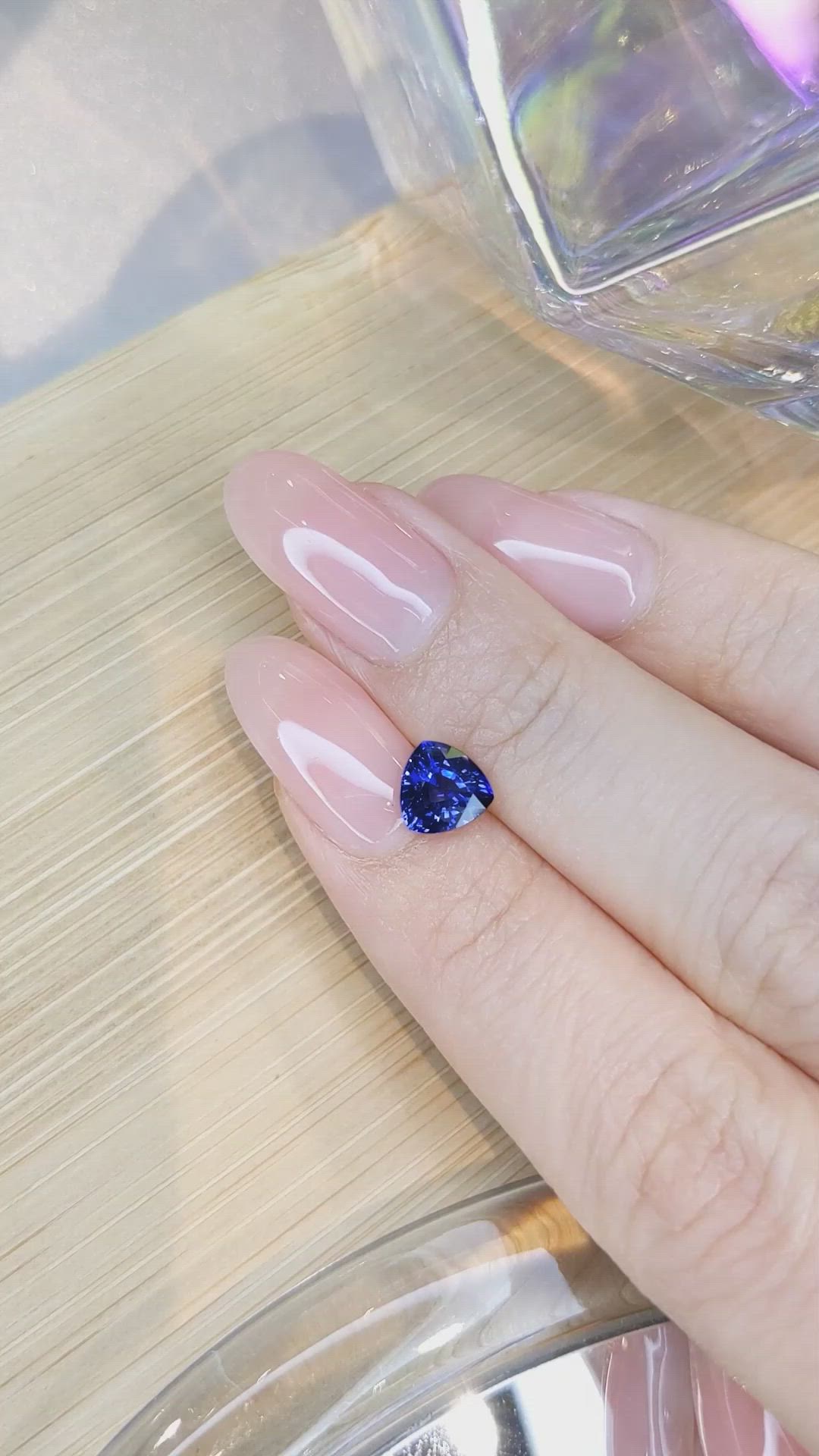1.55 Ct. Blue Sapphire from Ceylon (Sri Lanka) Size Video